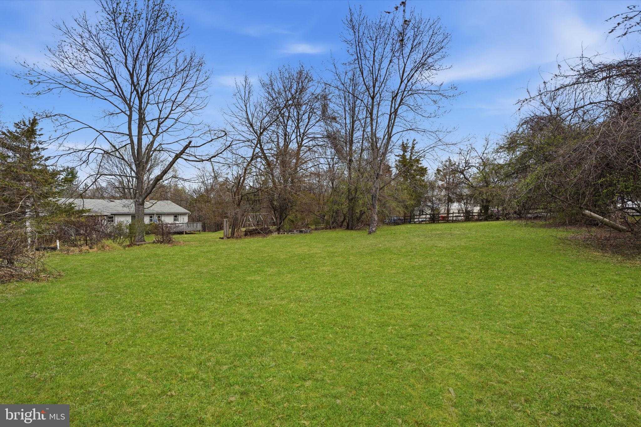 34 Aqueduct Rd photo 24