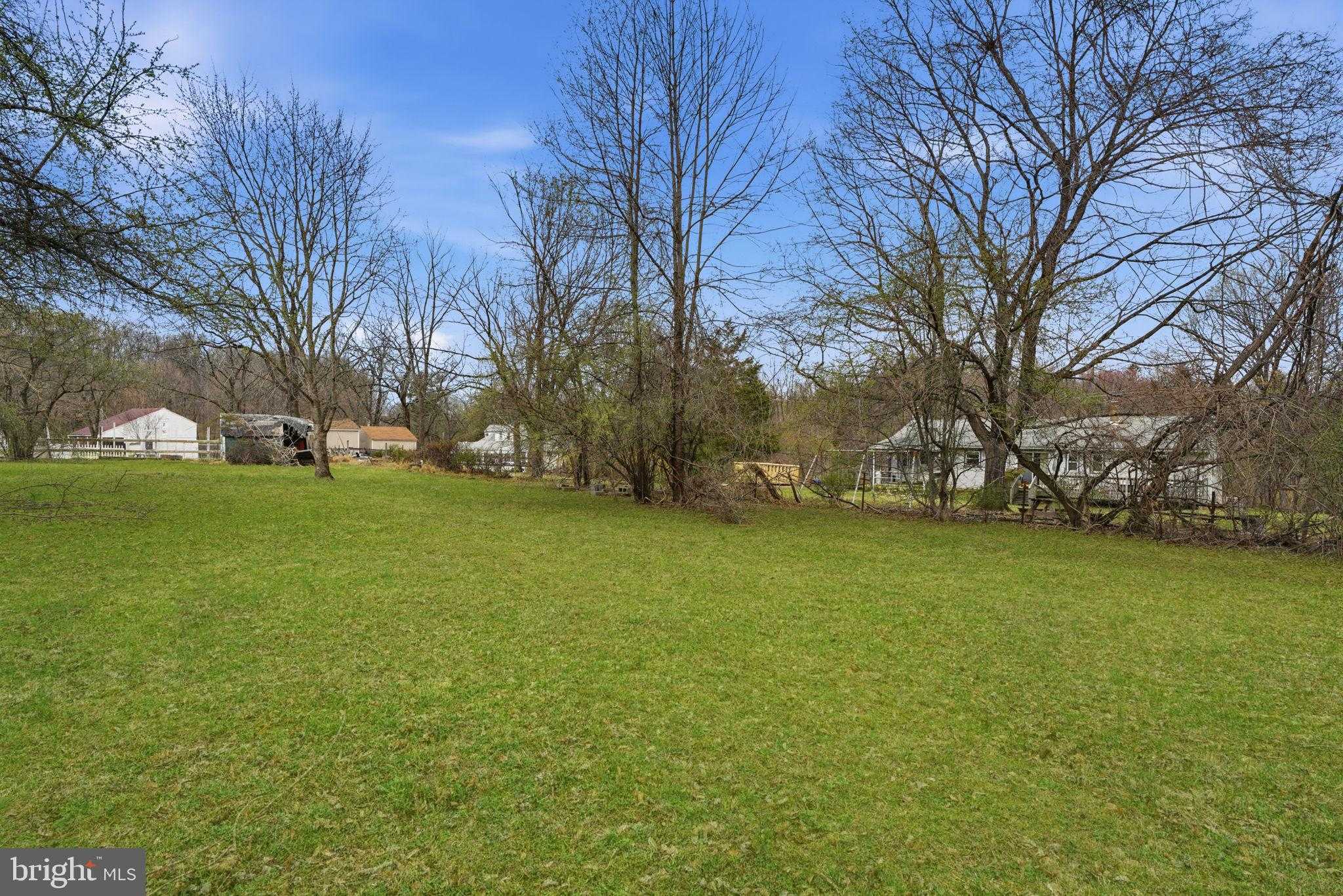 34 Aqueduct Rd photo 37