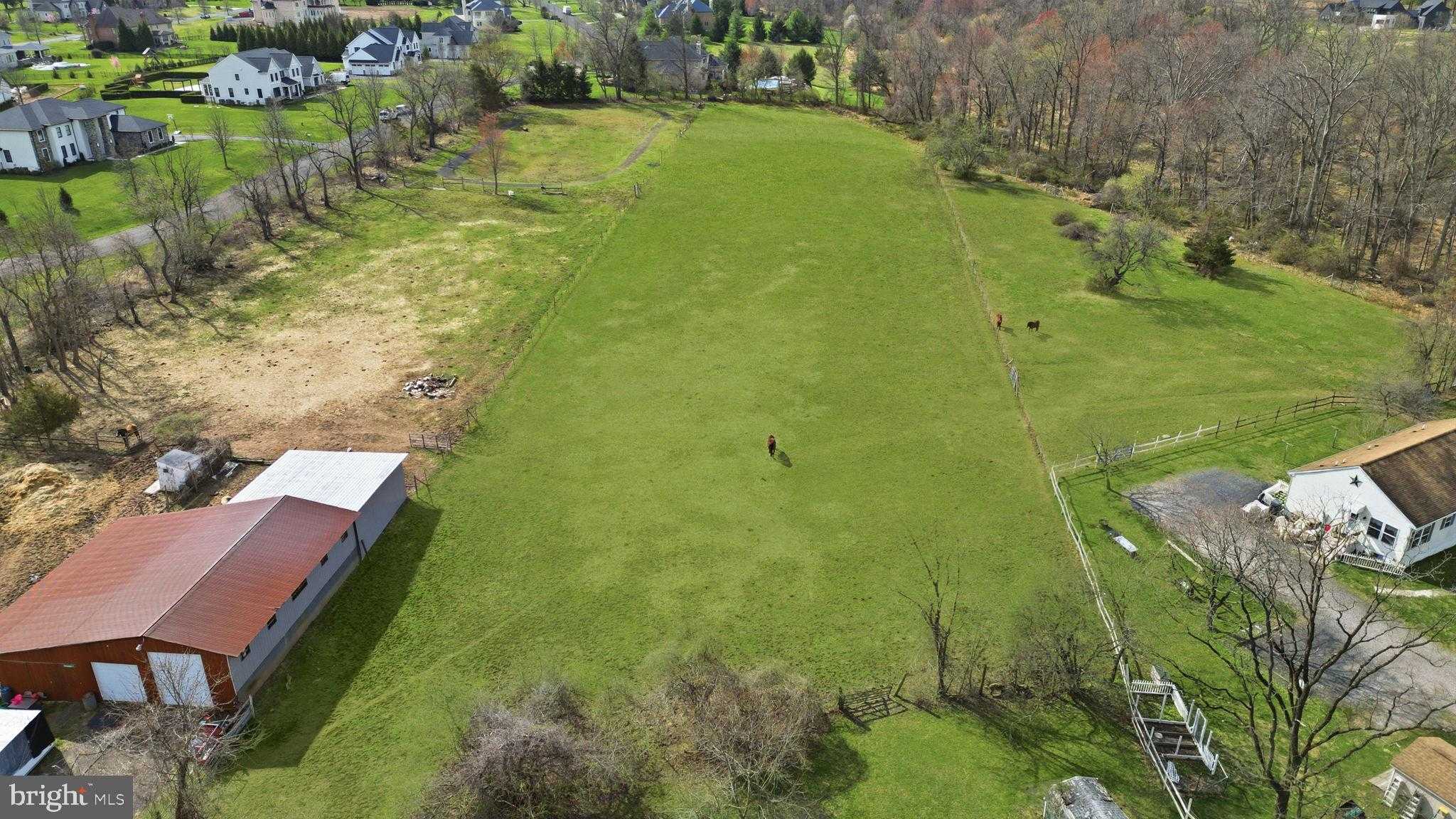 34 Aqueduct Rd photo 4