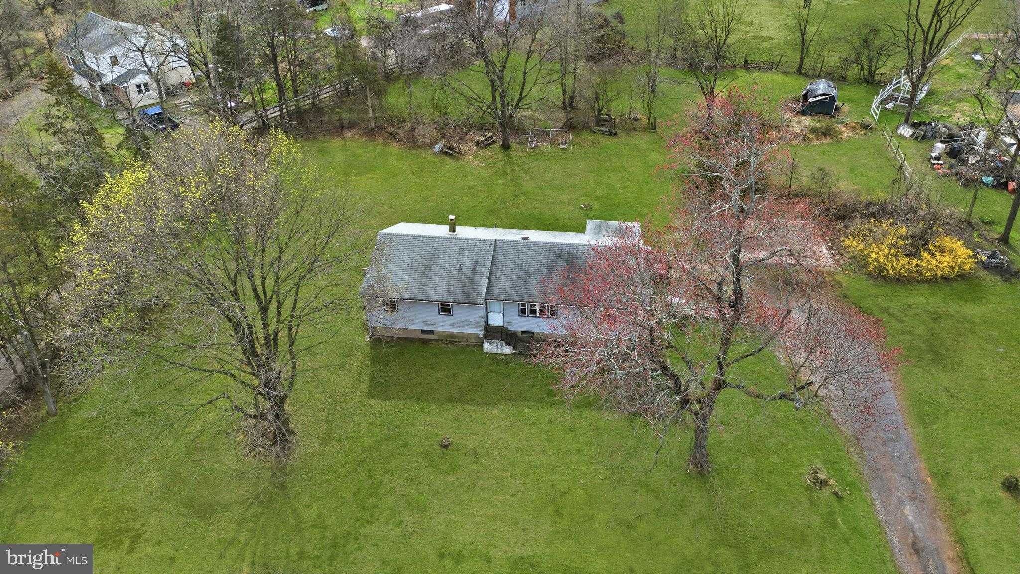 34 Aqueduct Rd photo 7