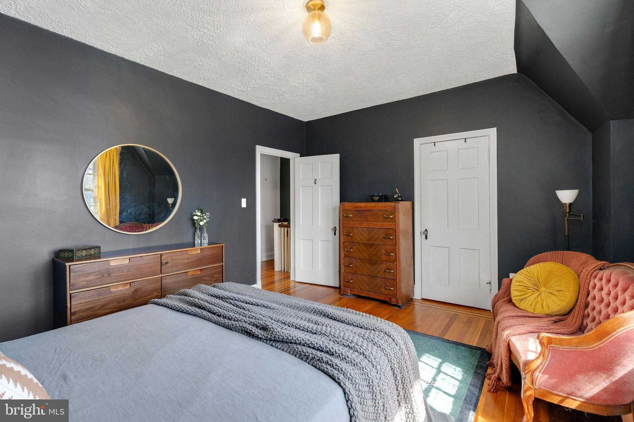 706 E Lake Ave photo 31