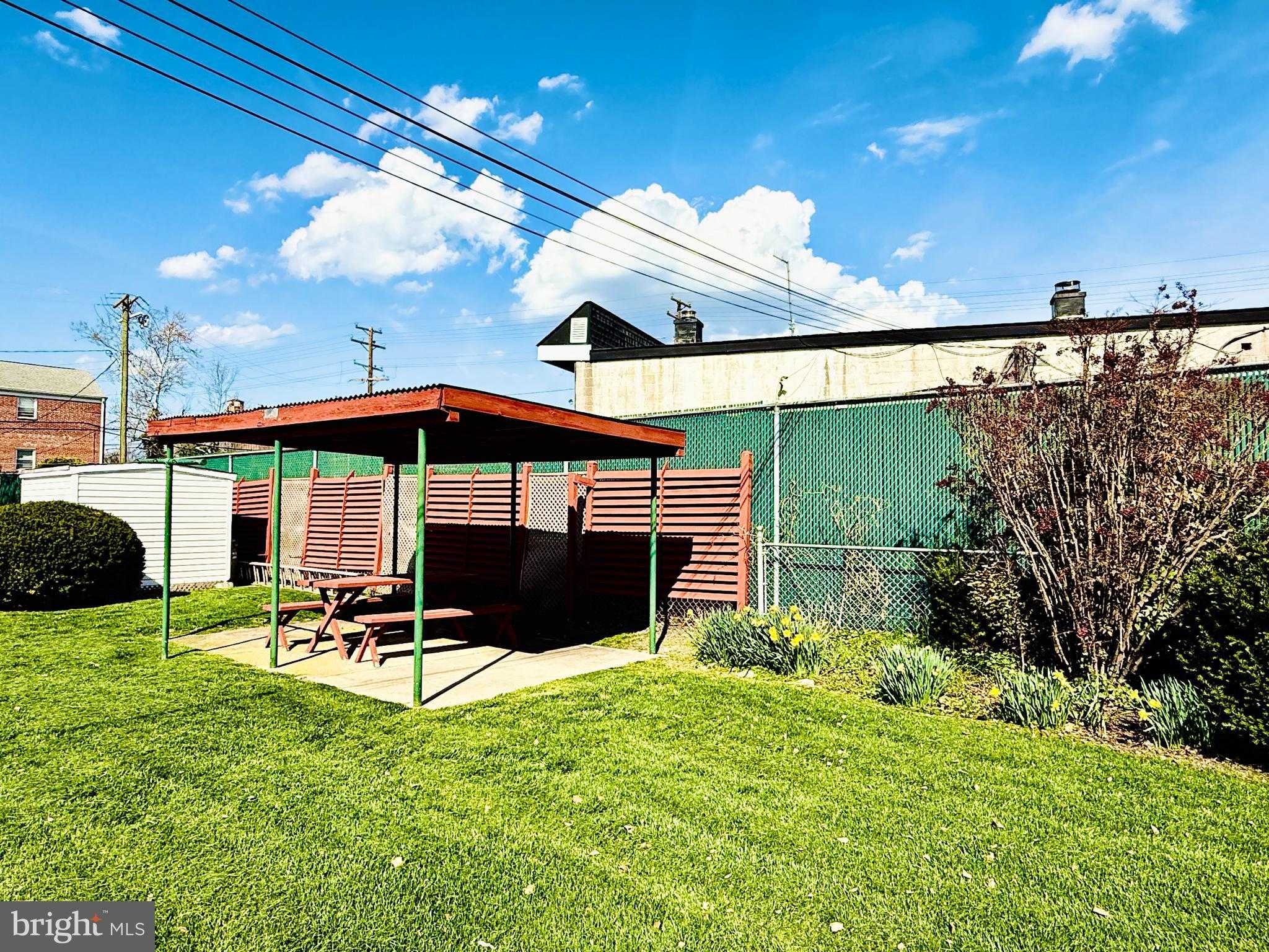 6735 Oak Ave photo 7