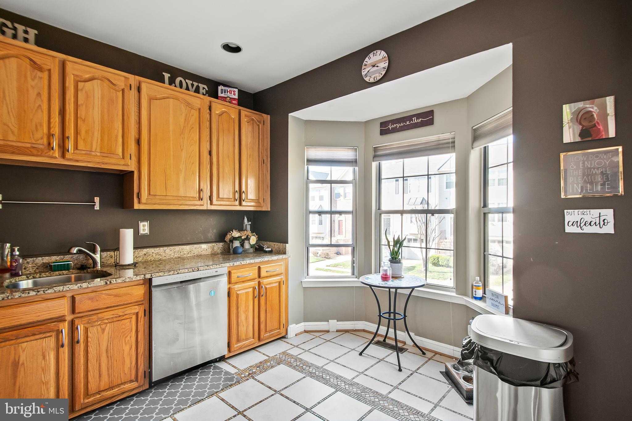 14601 Flower Hill Dr photo 4