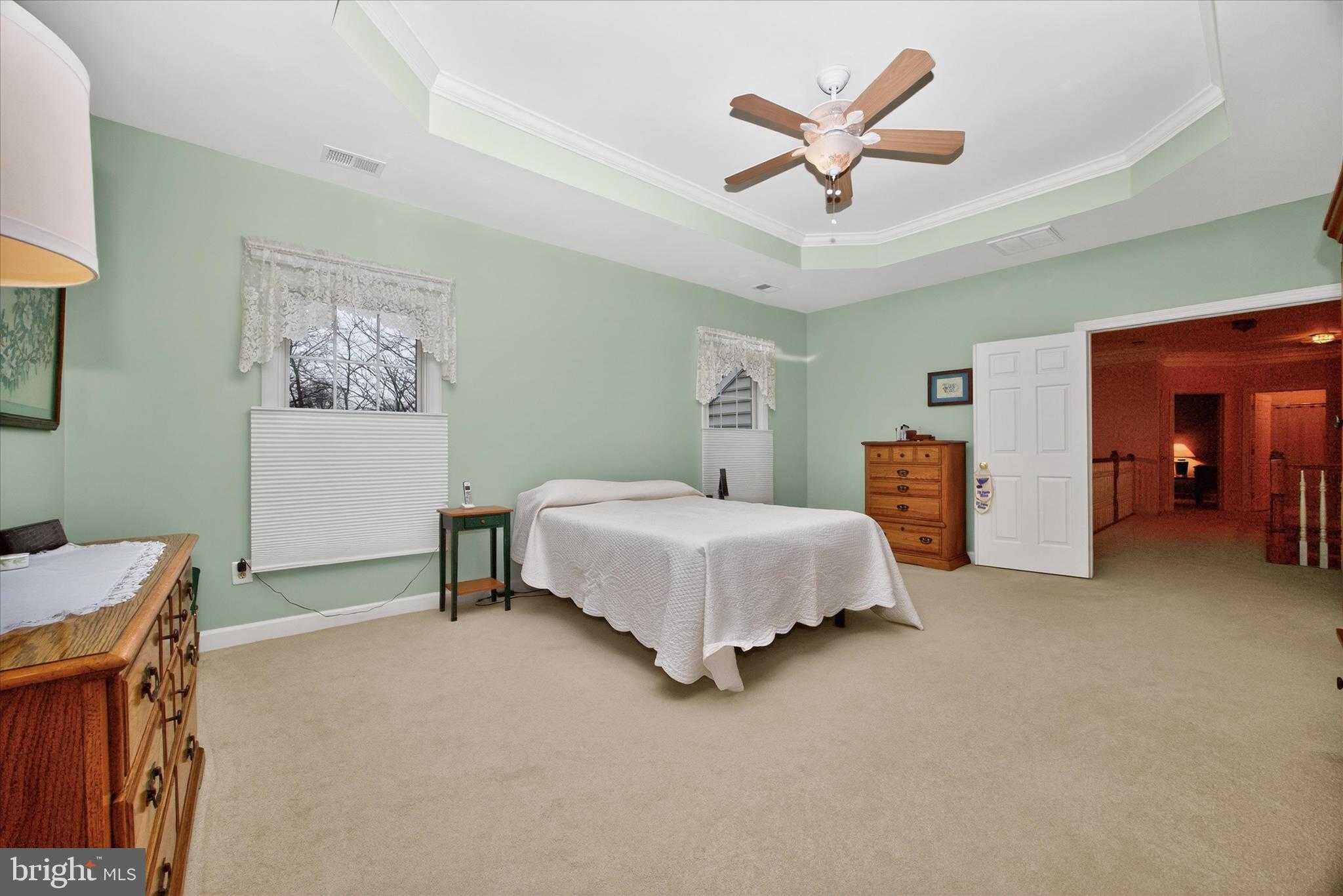 9102 Travener Cir photo 41