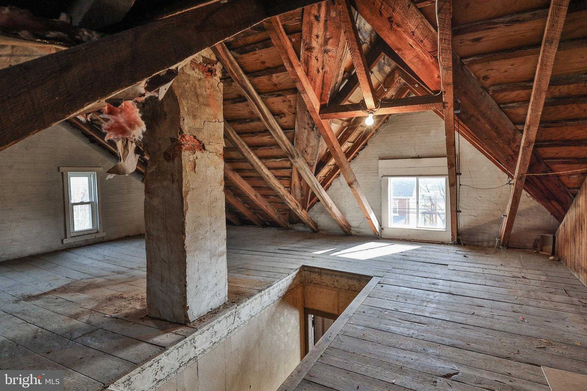 38 N Main St photo 61