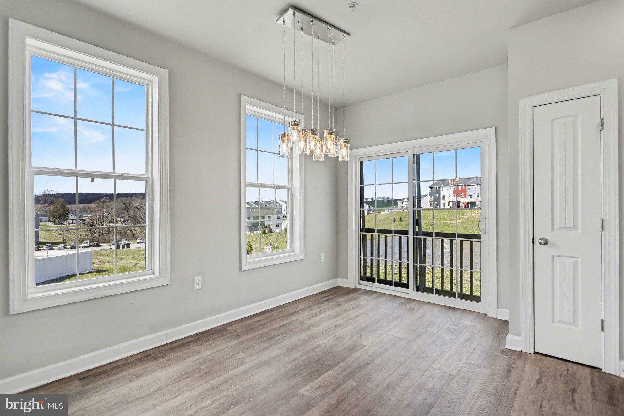 246 Hudson Blvd photo 13