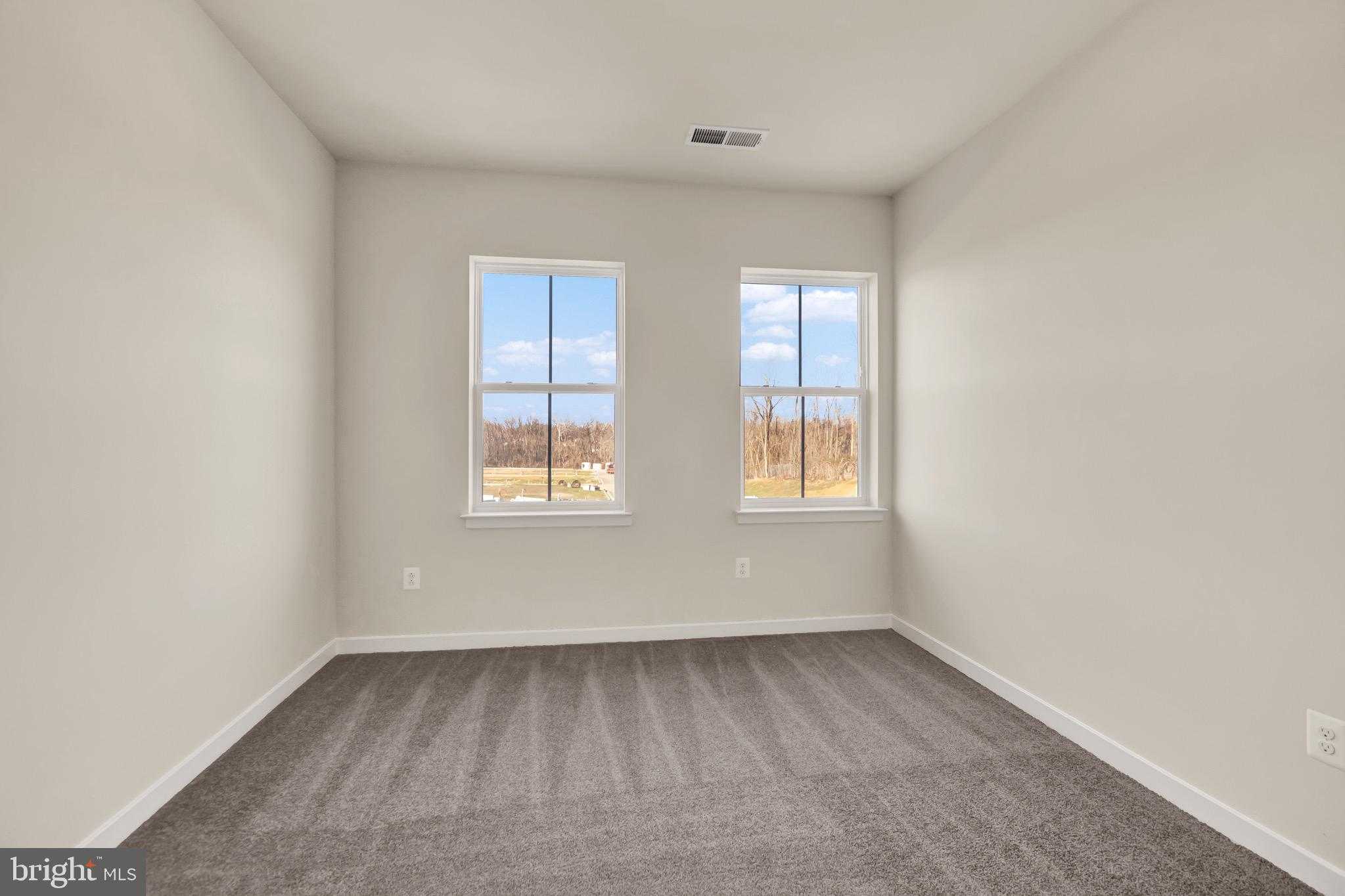 45 Aspen Grove Ln photo 15