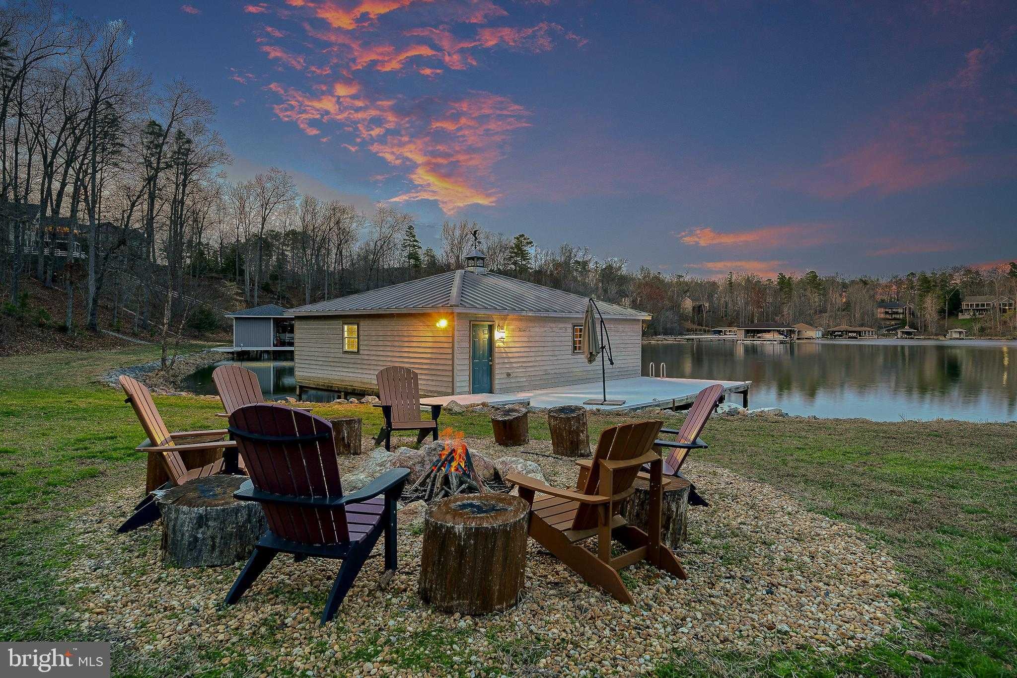 149 Mastin Dr photo 4