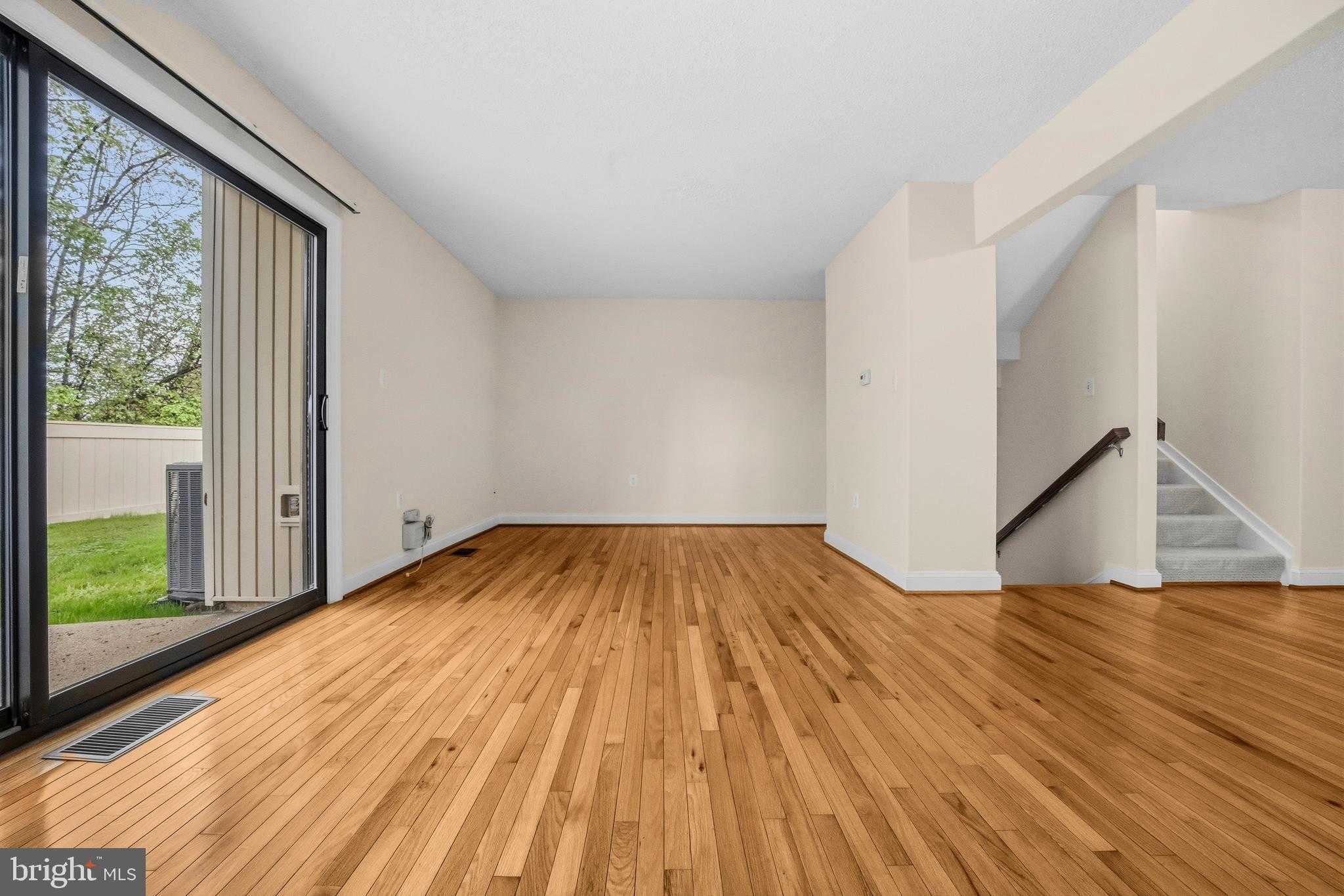 1750 Powder Horn Ter photo 4