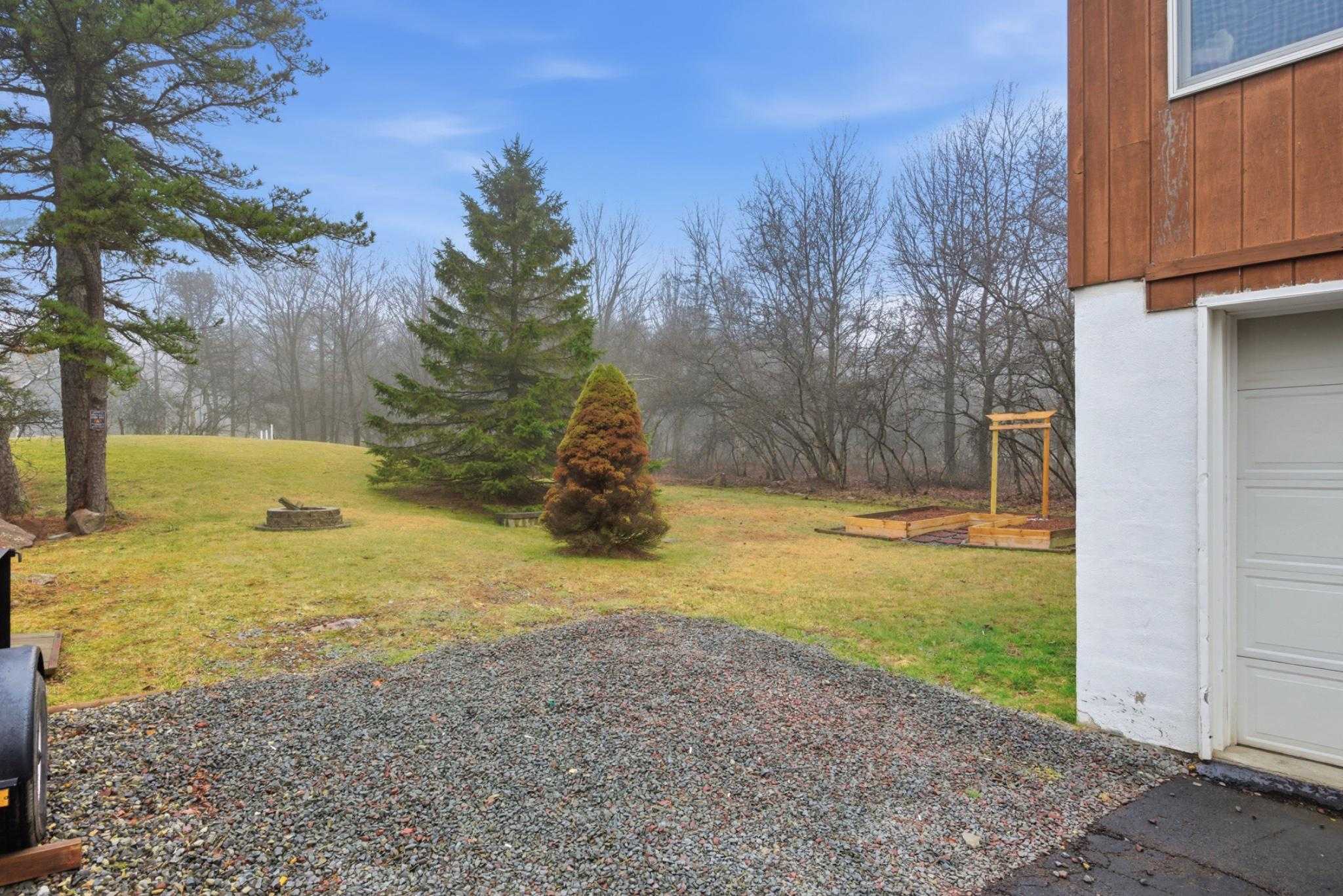 539 Old Stage Rd photo 14