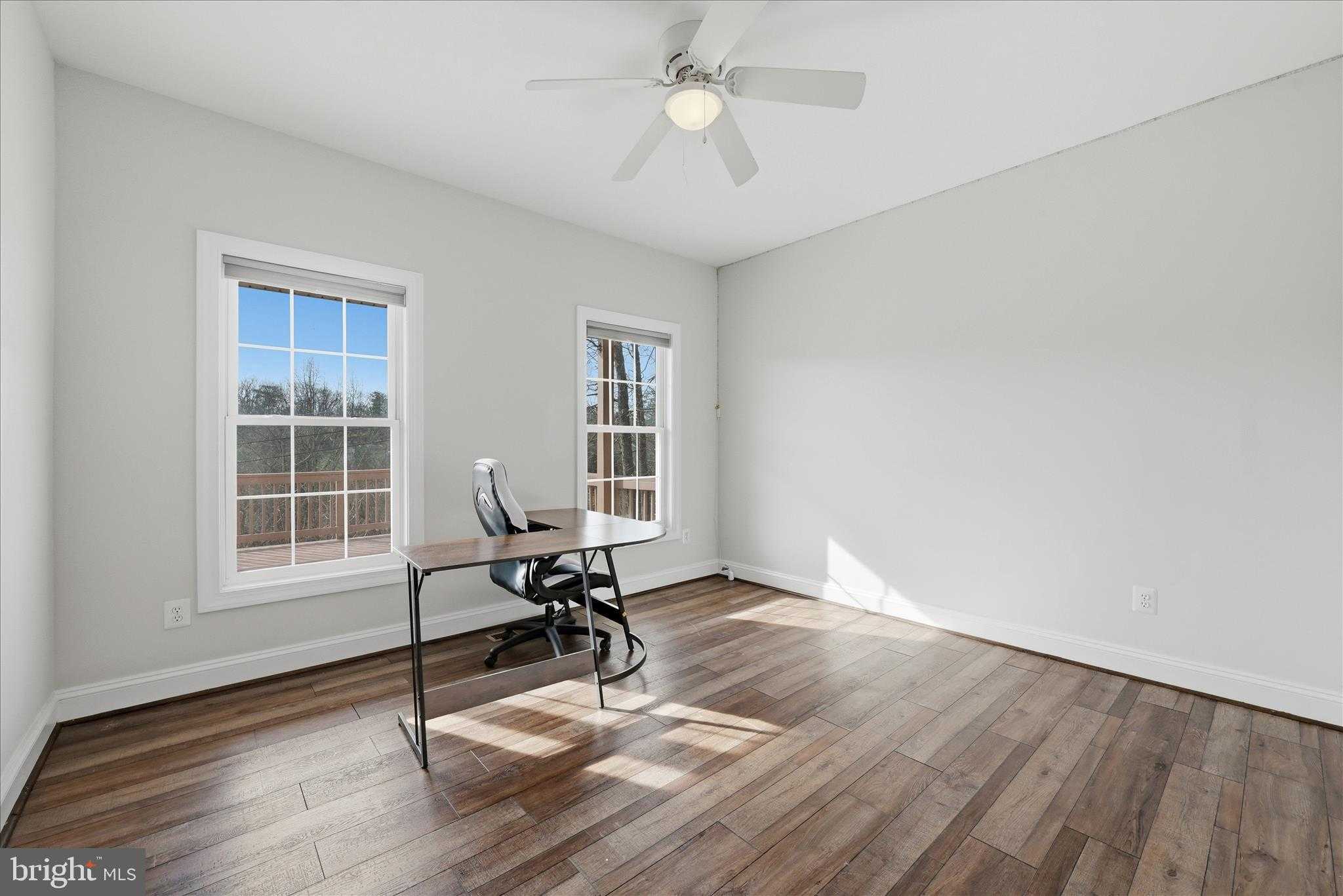 634 Lakeview Dr photo 36