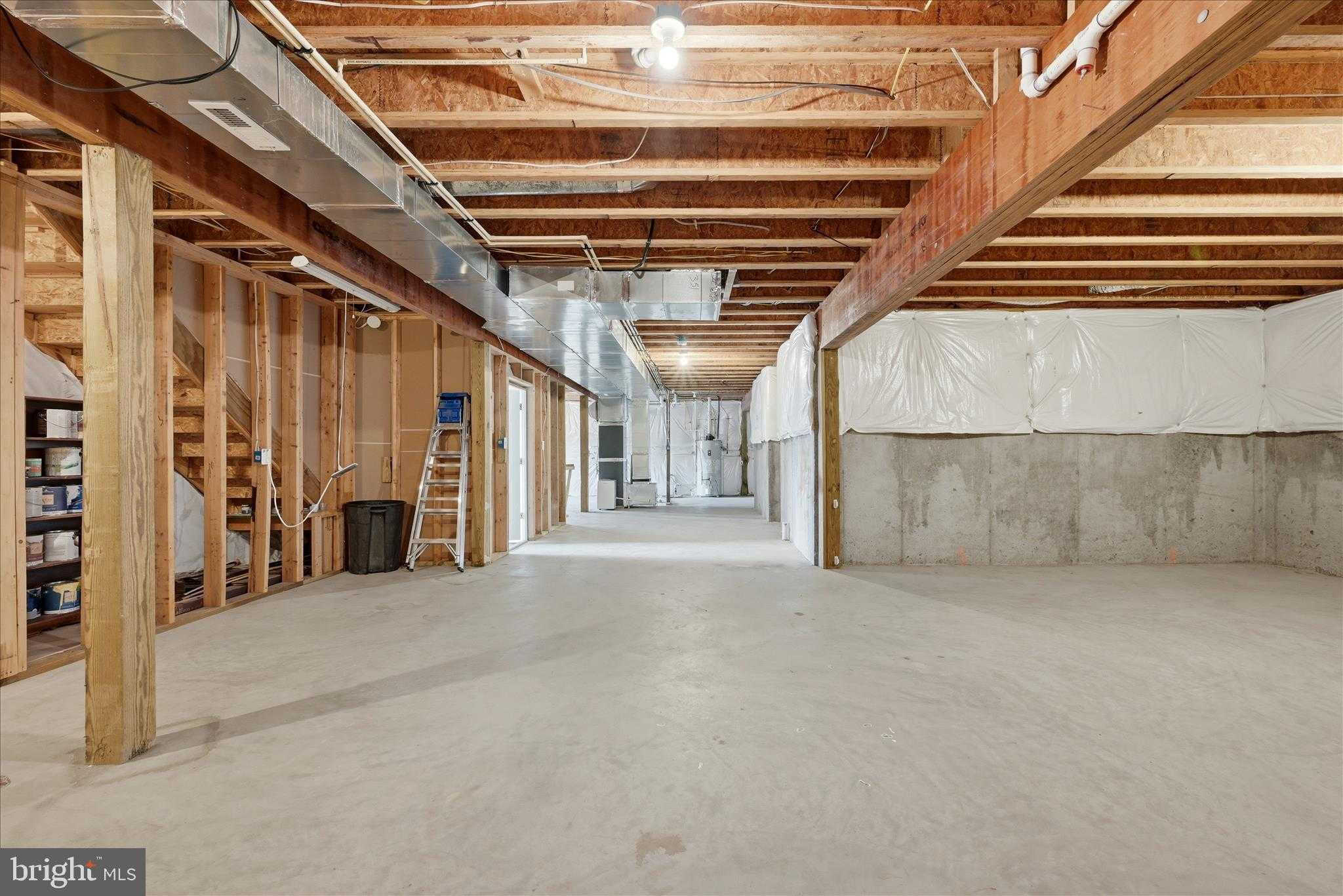 634 Lakeview Dr photo 42