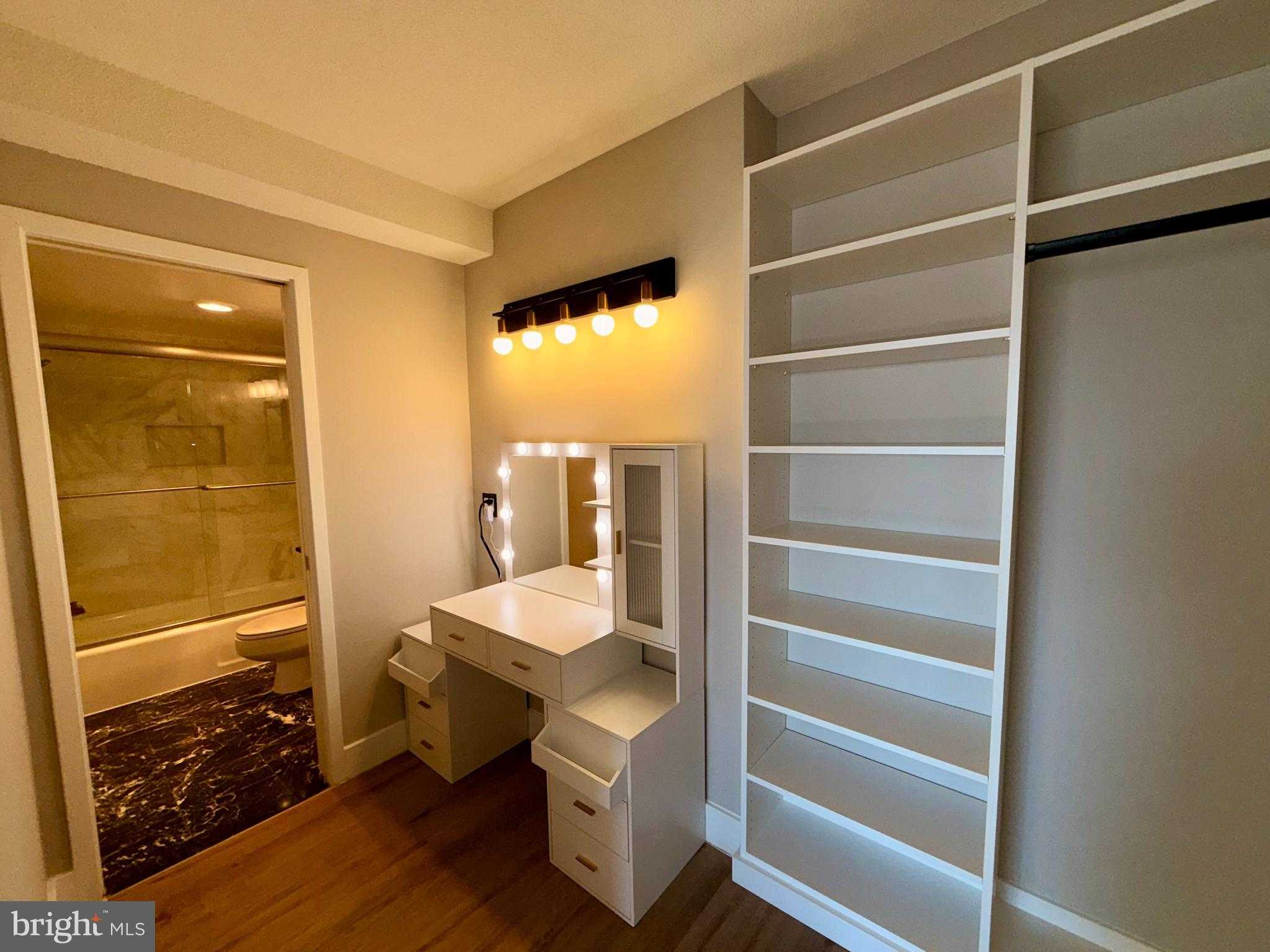 5500 Friendship Blvd Apt 1211n photo 17