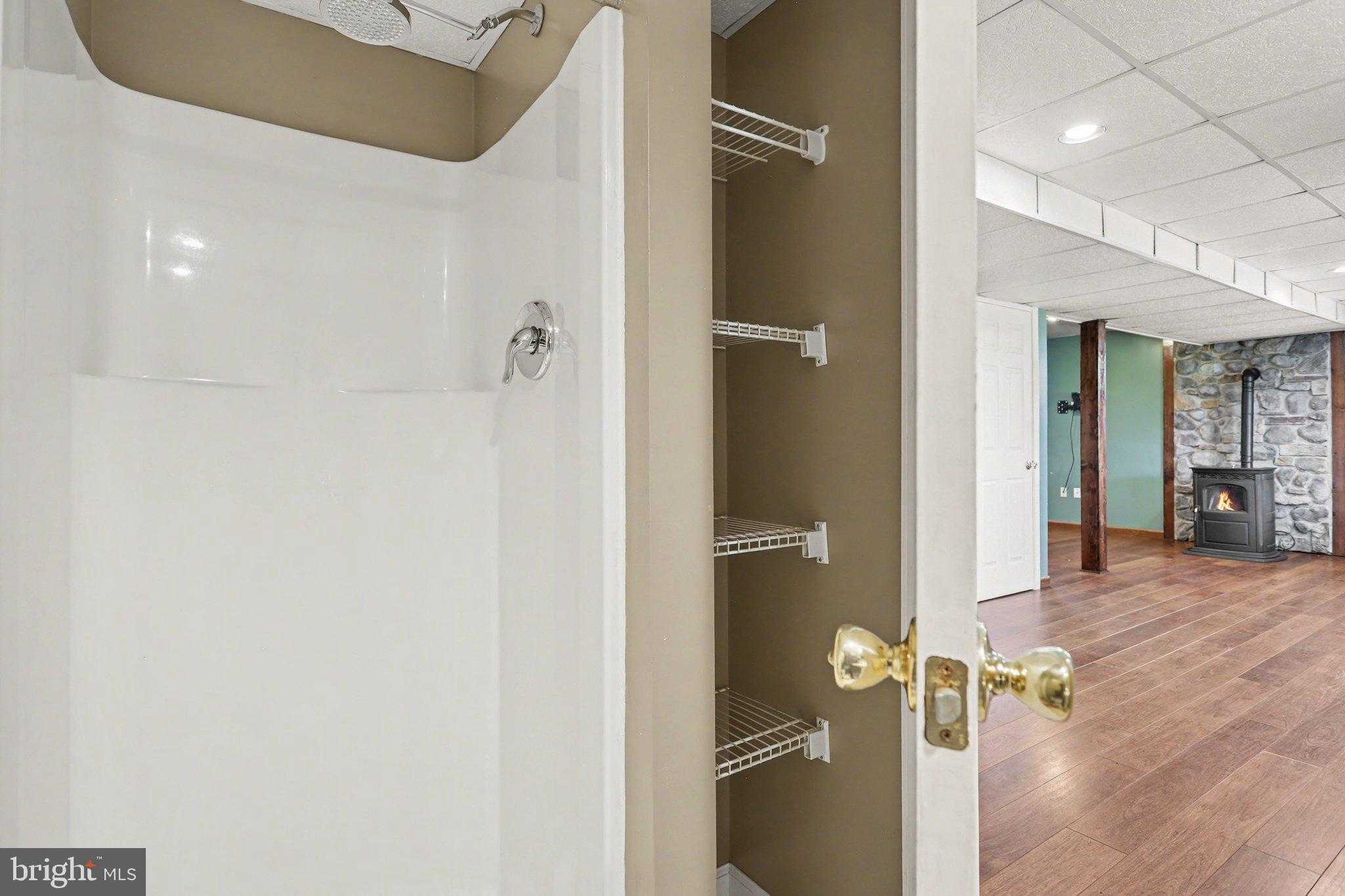 950 Piketown Rd # L3 photo 22