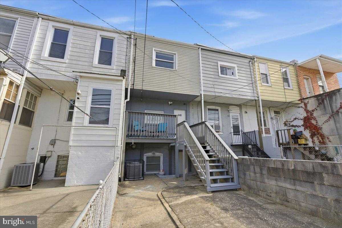 340 Oldham St photo 28