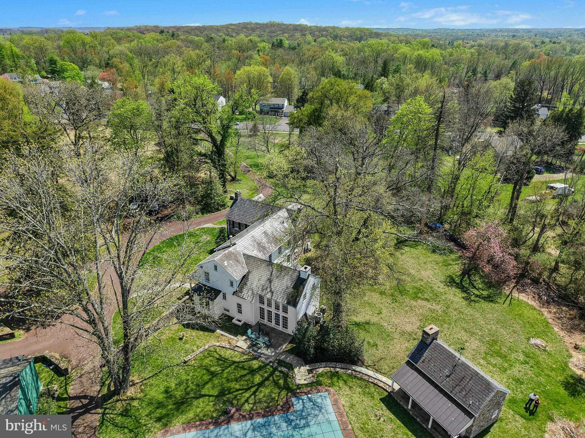 189 E Butler Ave photo 67