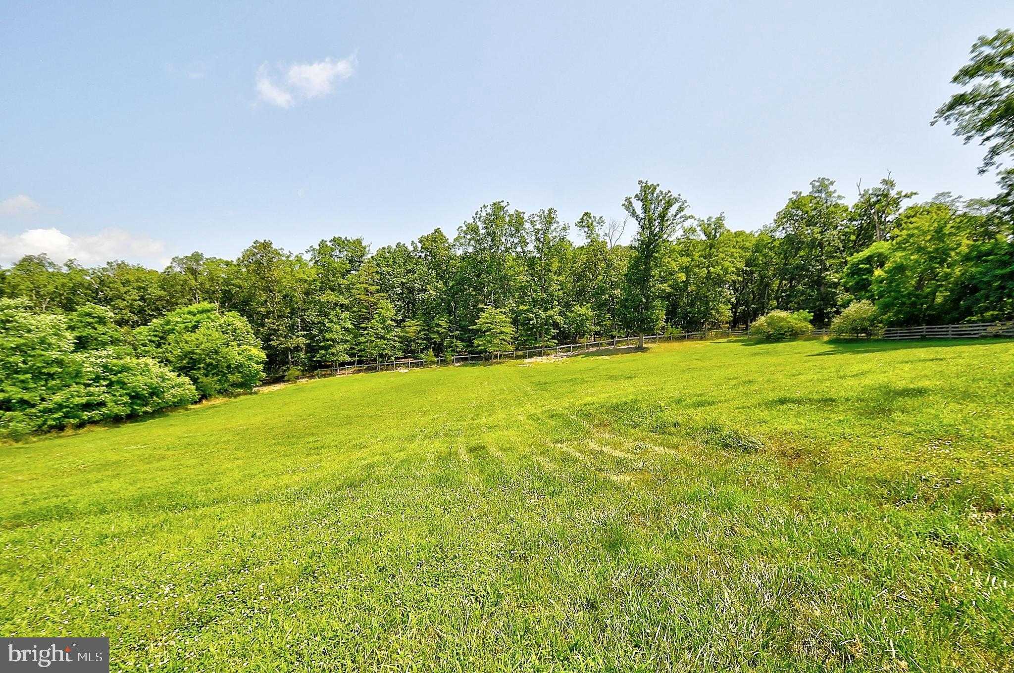 121 Sweetbriar Ln photo 13