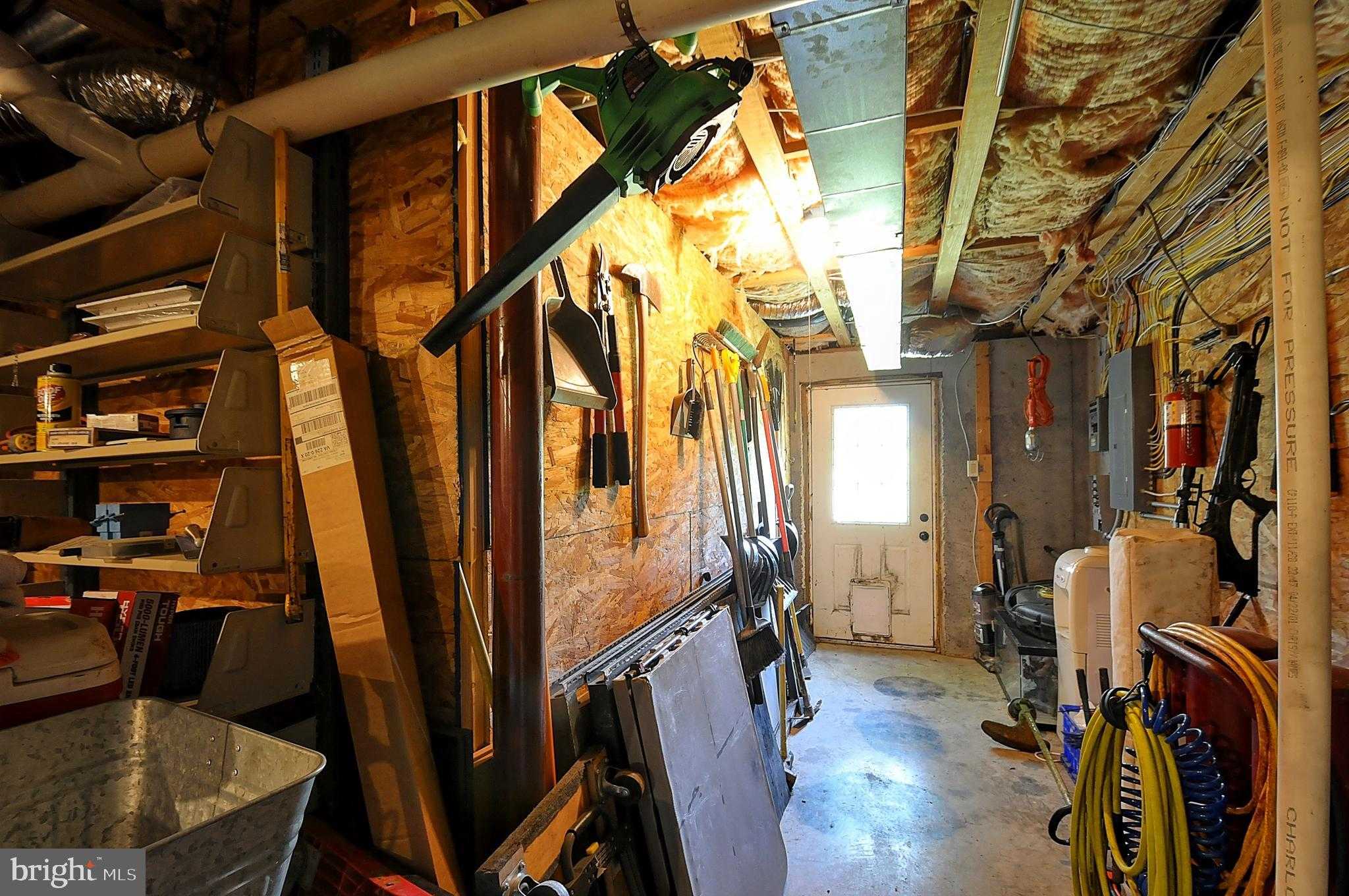 121 Sweetbriar Ln photo 63