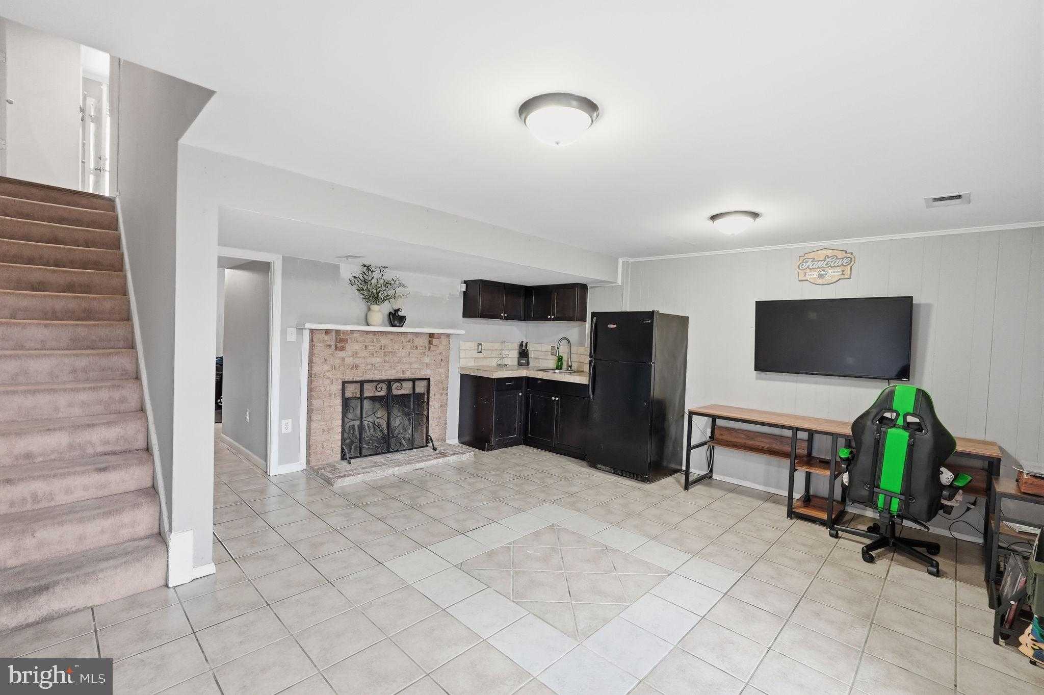 14835 Emberdale Dr photo 24