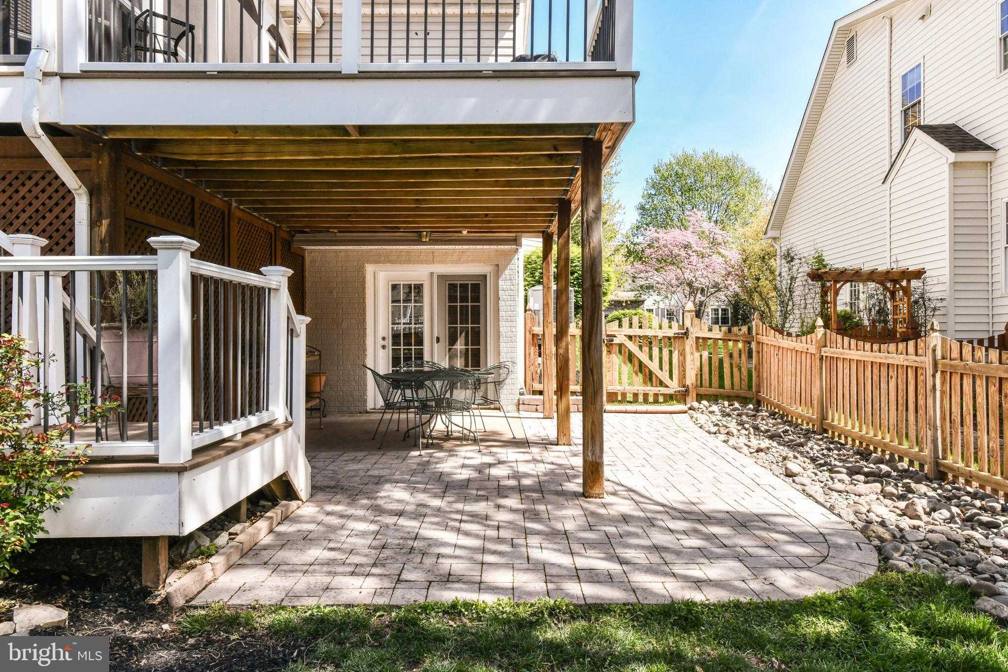 20855 Blythwood CT photo 5