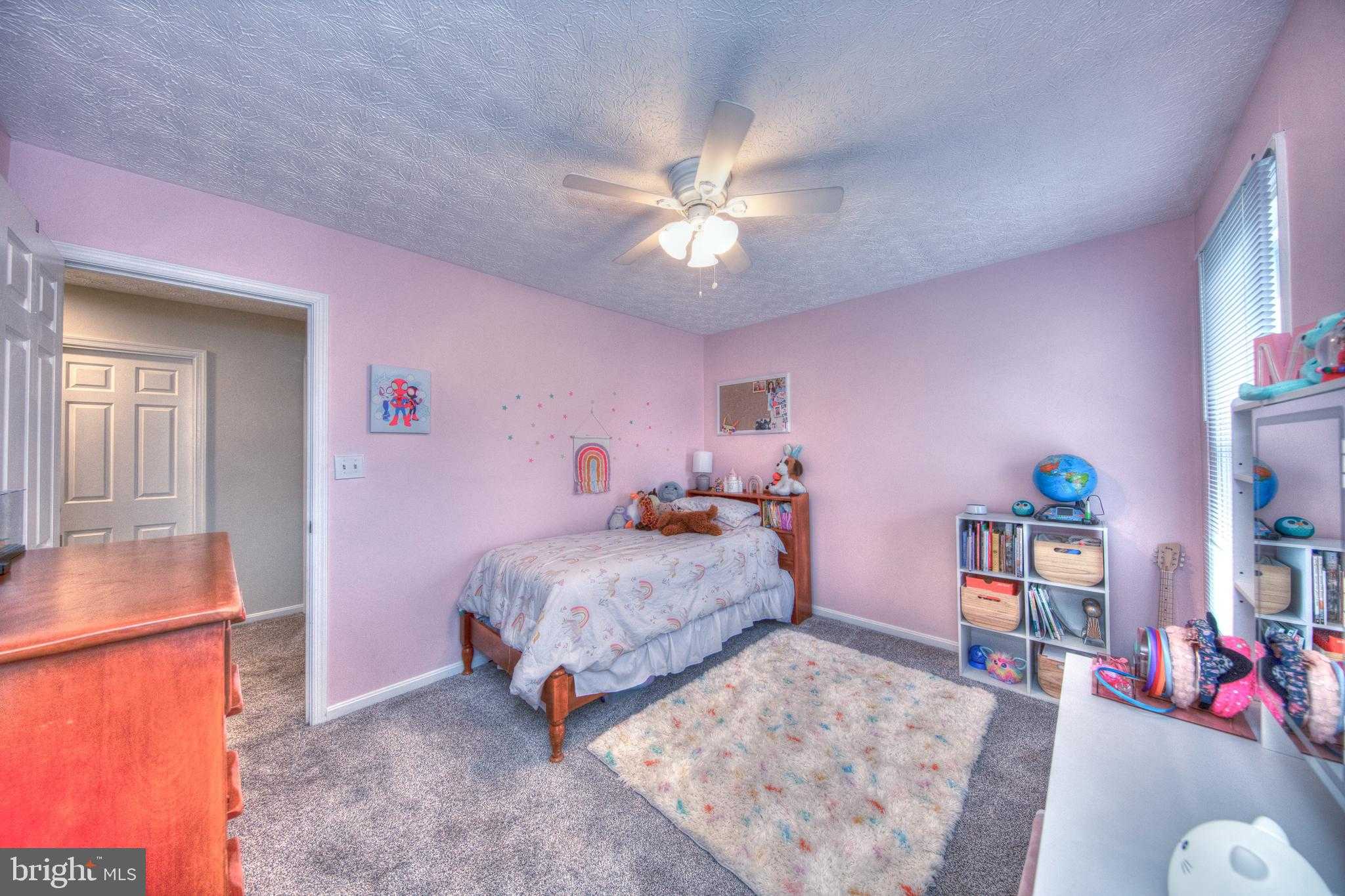 904 Chase CT photo 25