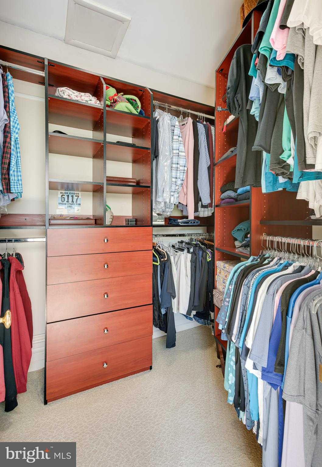 312 S Waterloo Rd photo 37