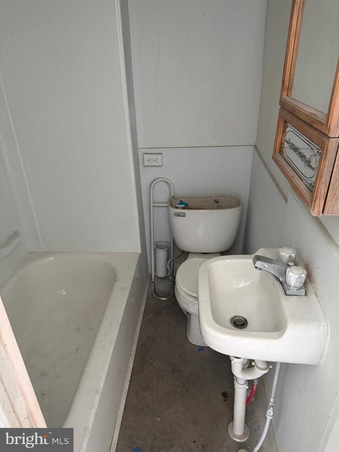 1940 Hart Ln photo 8