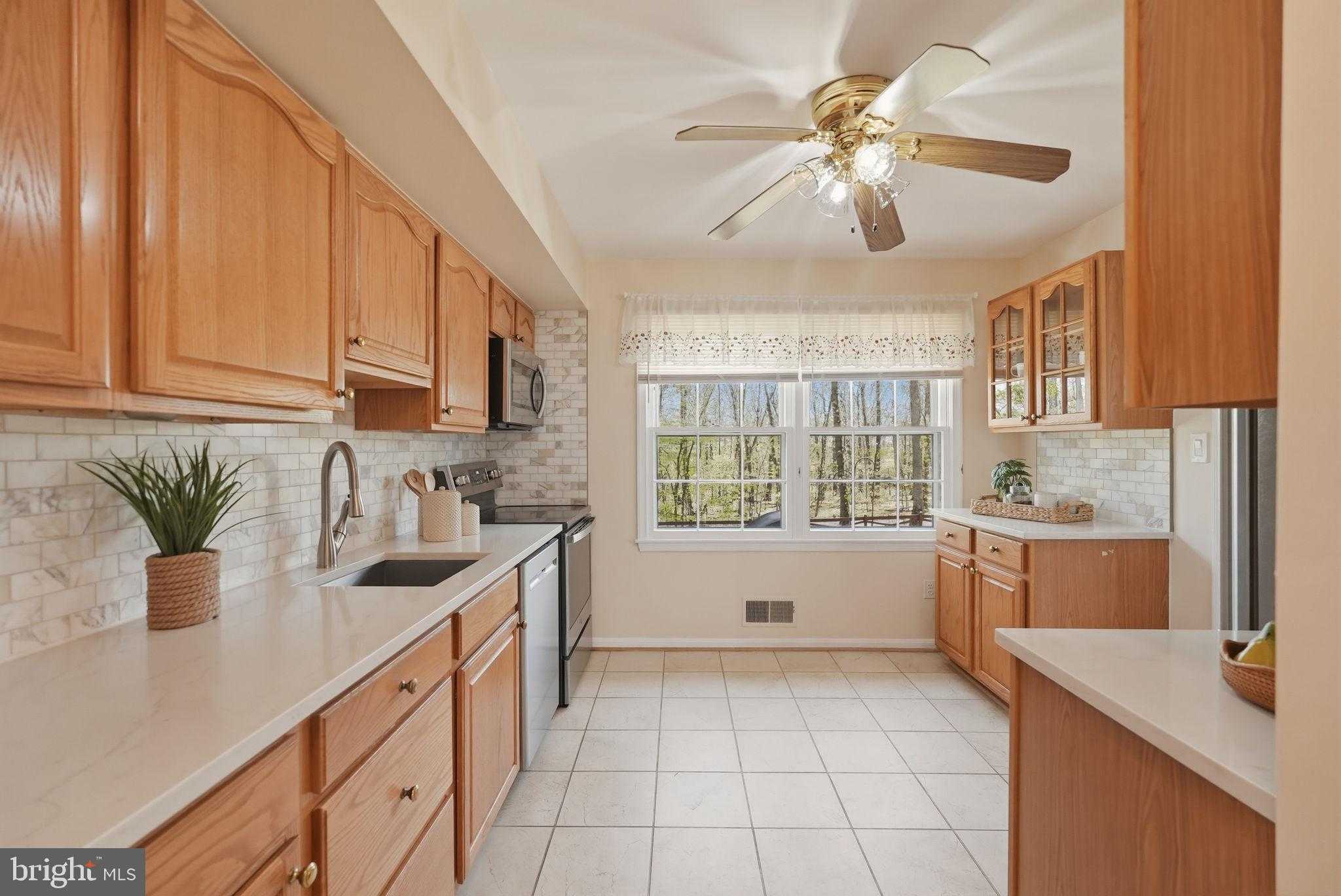 13123 Orleans St photo 9