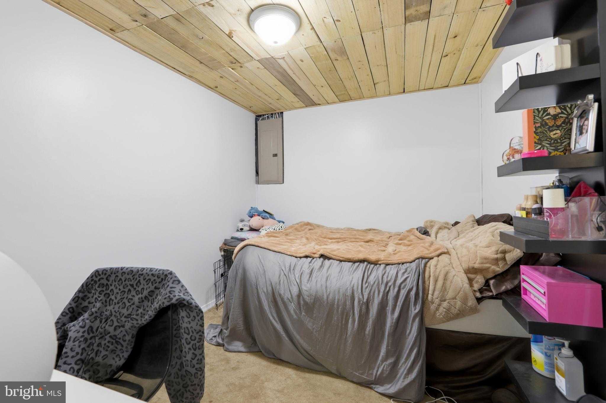 788 Jefferson St photo 19