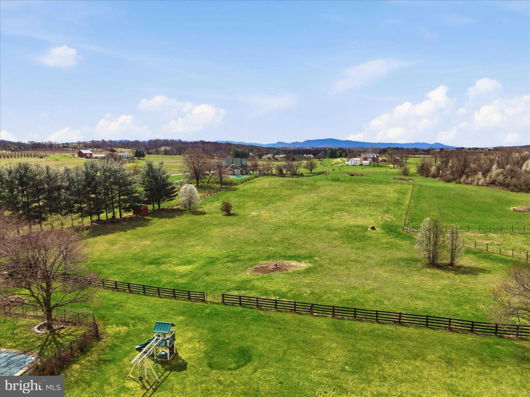 171 Laurel Grove Rd photo 55