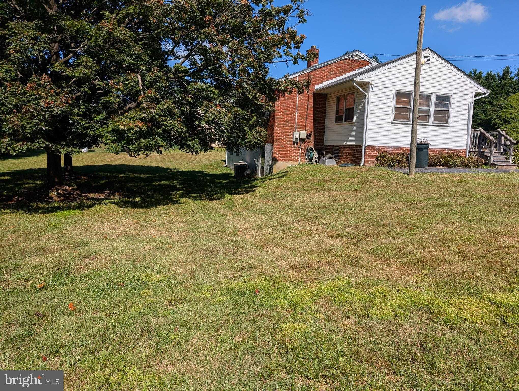 15500 Quince Orchard Rd photo 6