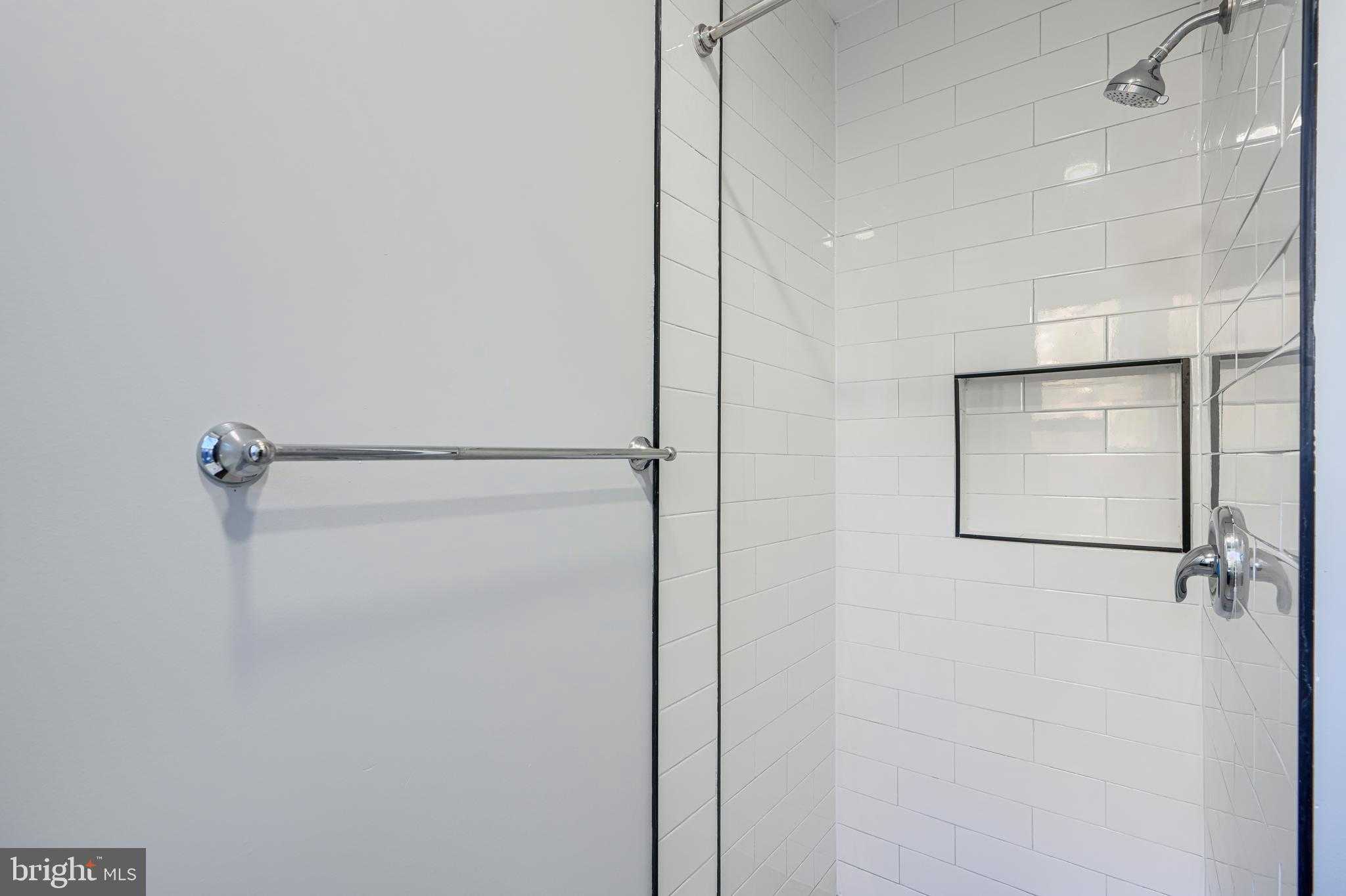 304 S Franklintown Rd photo 22