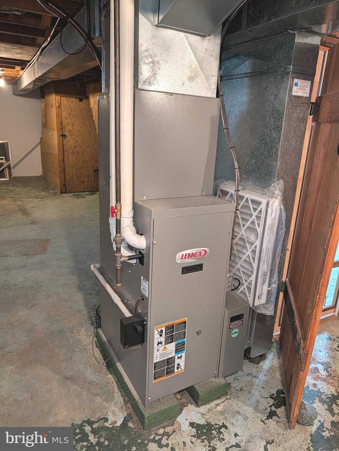 1476 Brandt Ave photo 24