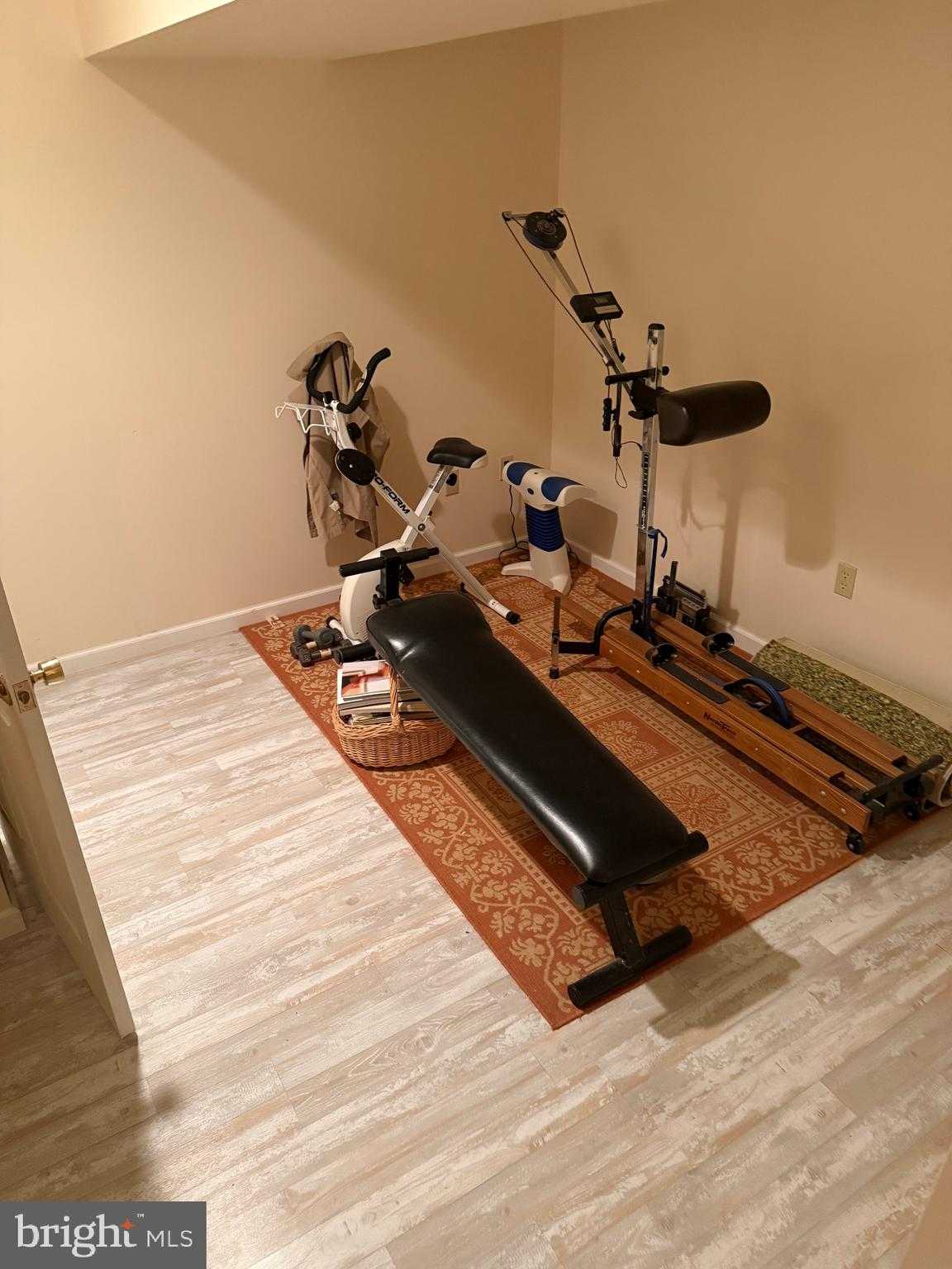 261 Hickory Hts photo 48