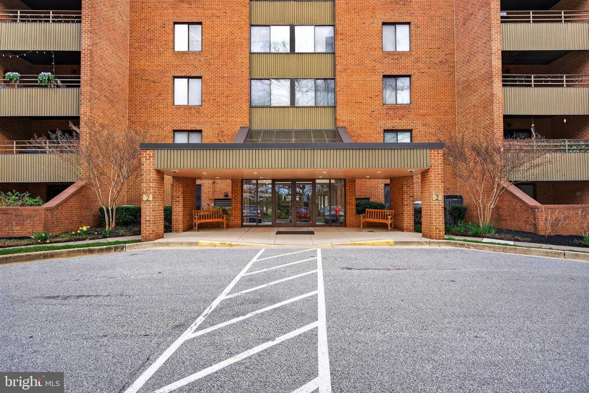 2 Southerly CT Apt 101 photo 23