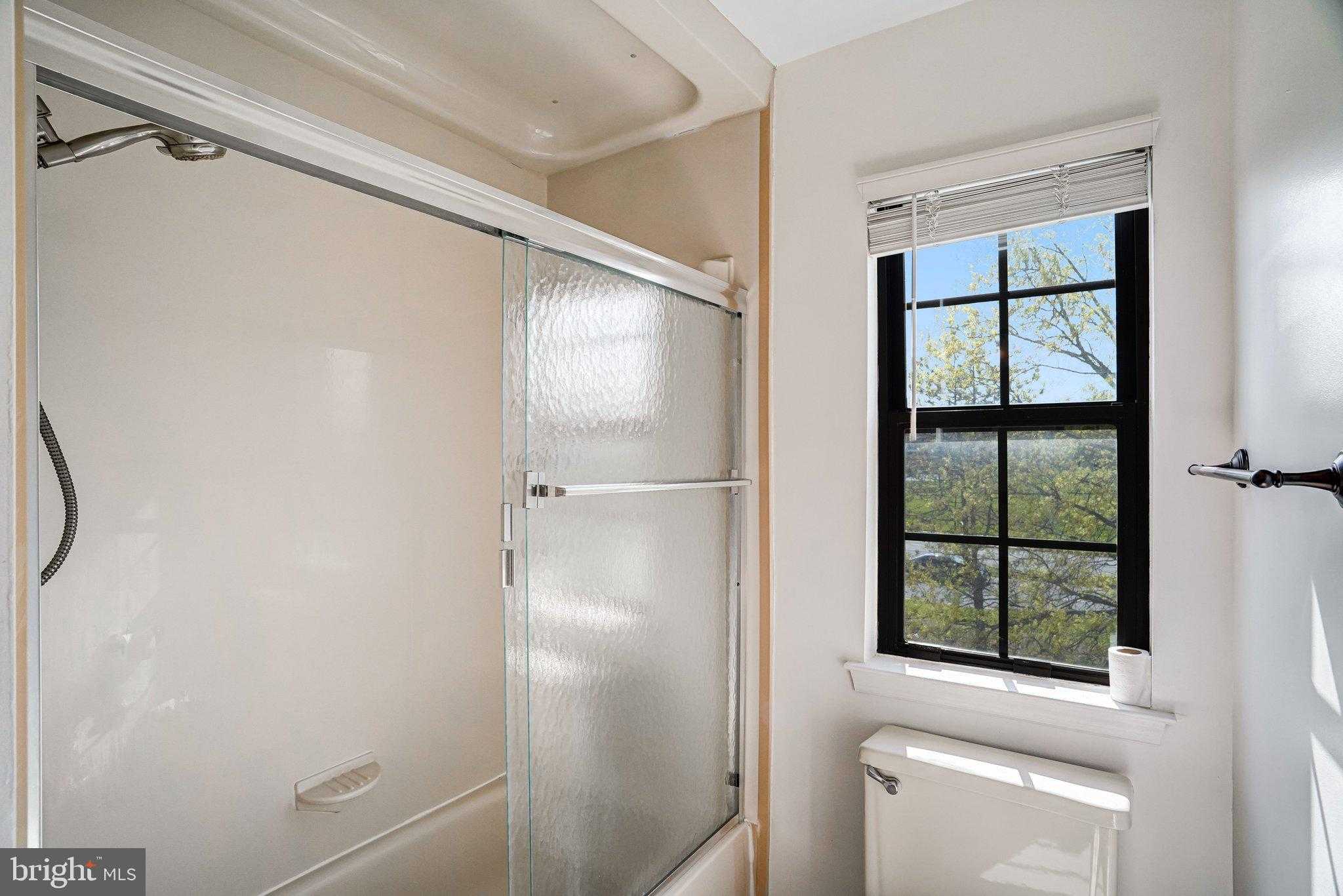 6925 Mary Caroline Cir Unit J photo 24