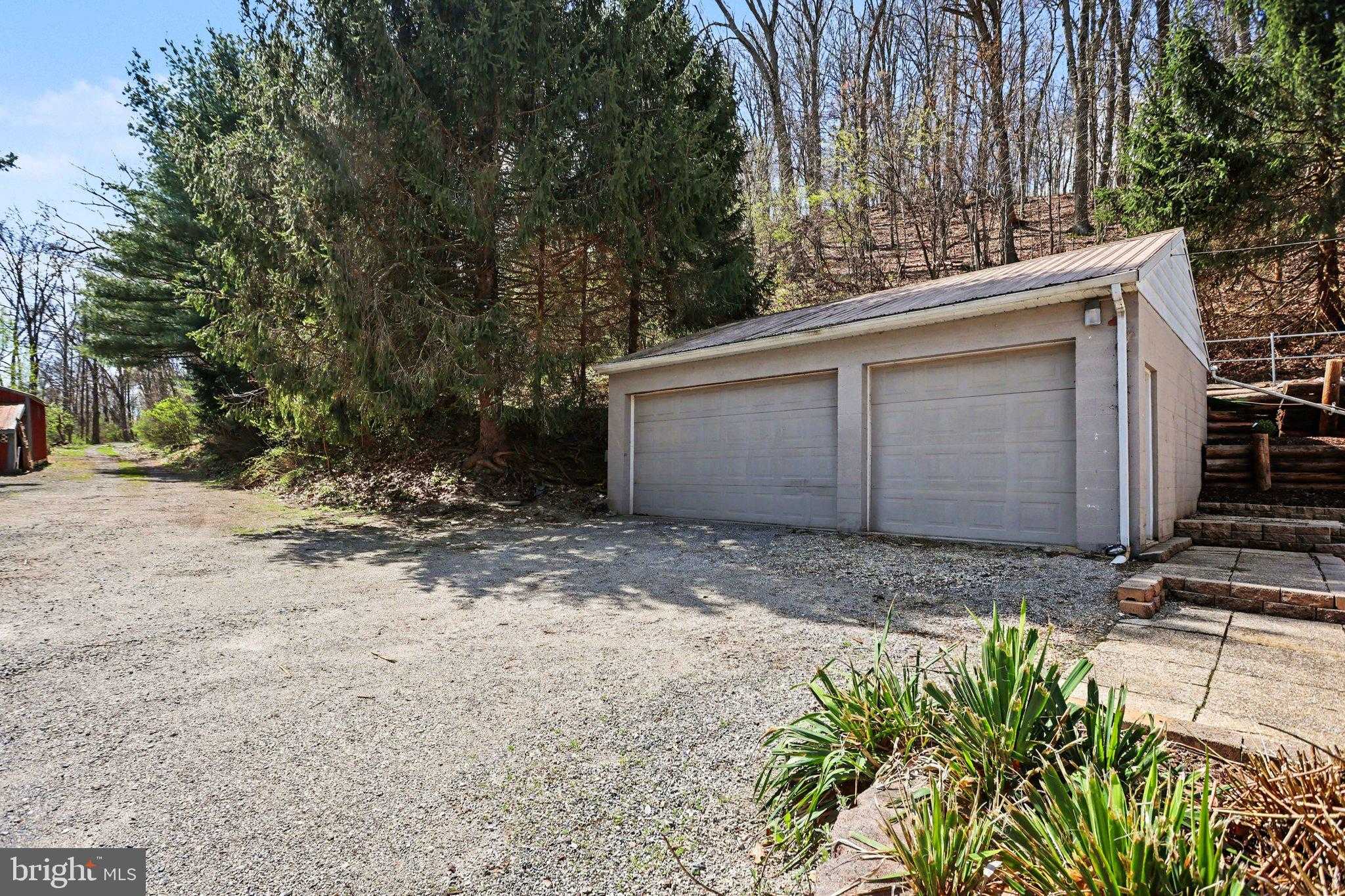 6381 Glatfelters Station Rd photo 34