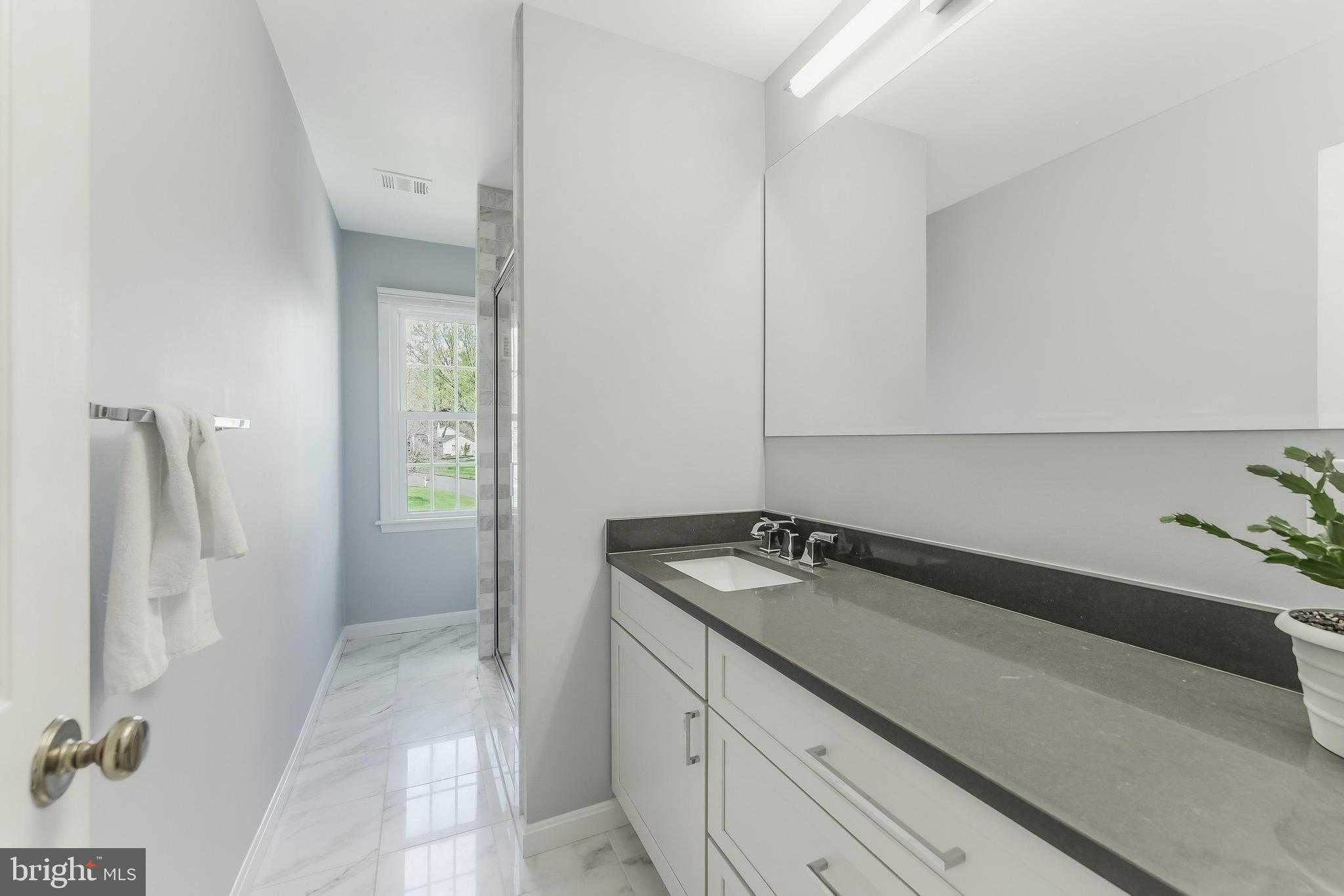 10417 Silk Oak Dr photo 32