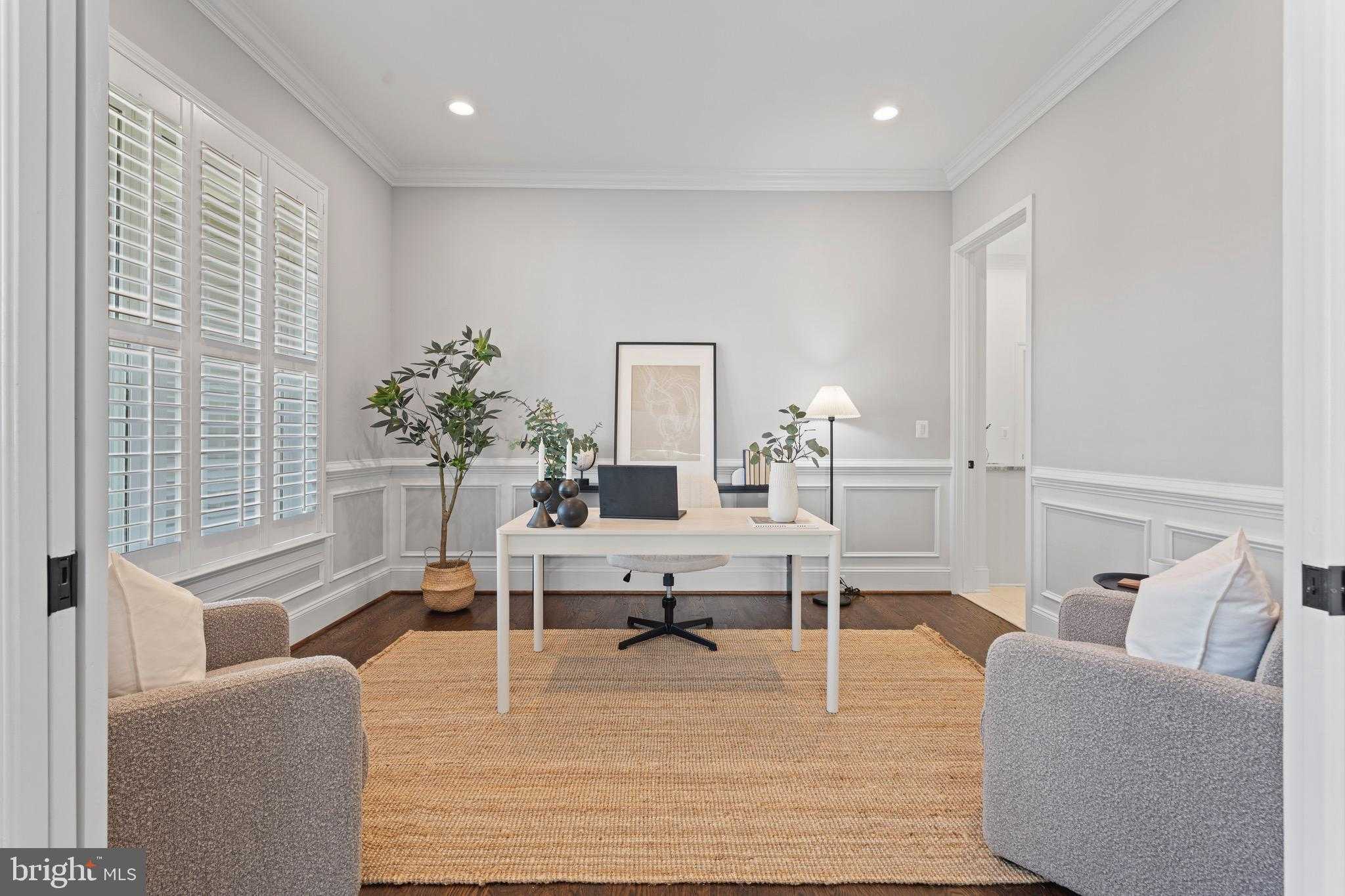 7606 Leonard Dr photo 11