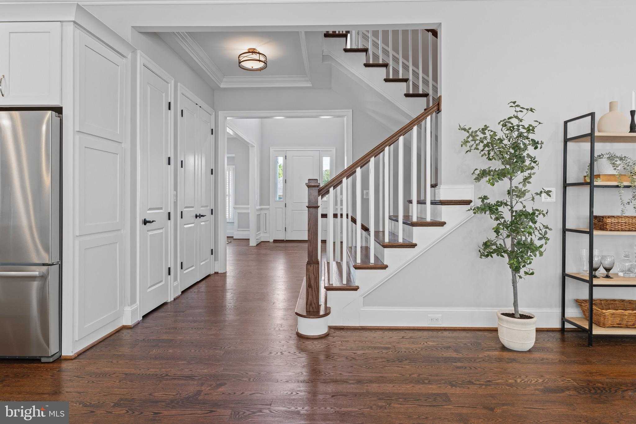 7606 Leonard Dr photo 19