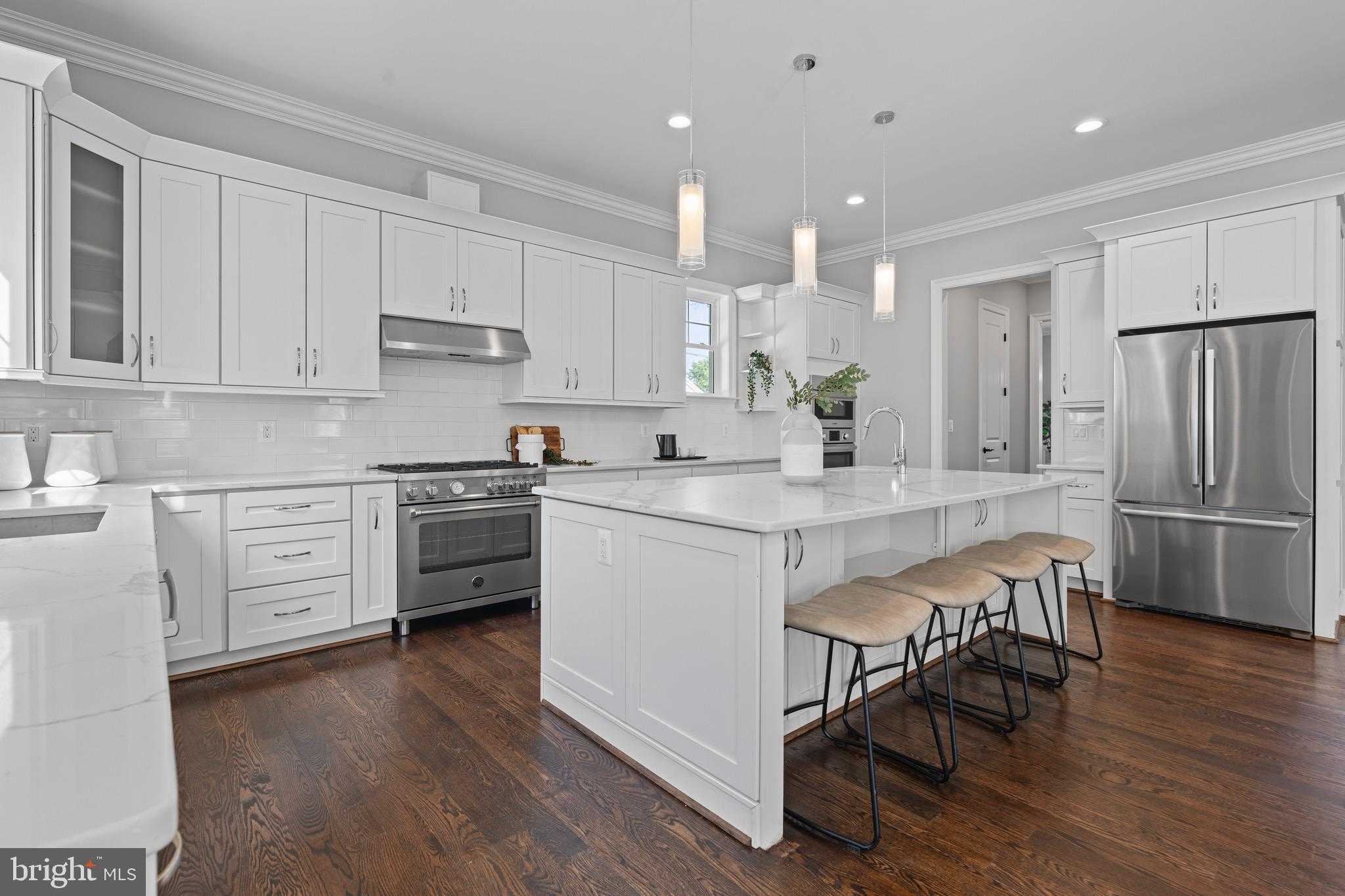 7606 Leonard Dr photo 22