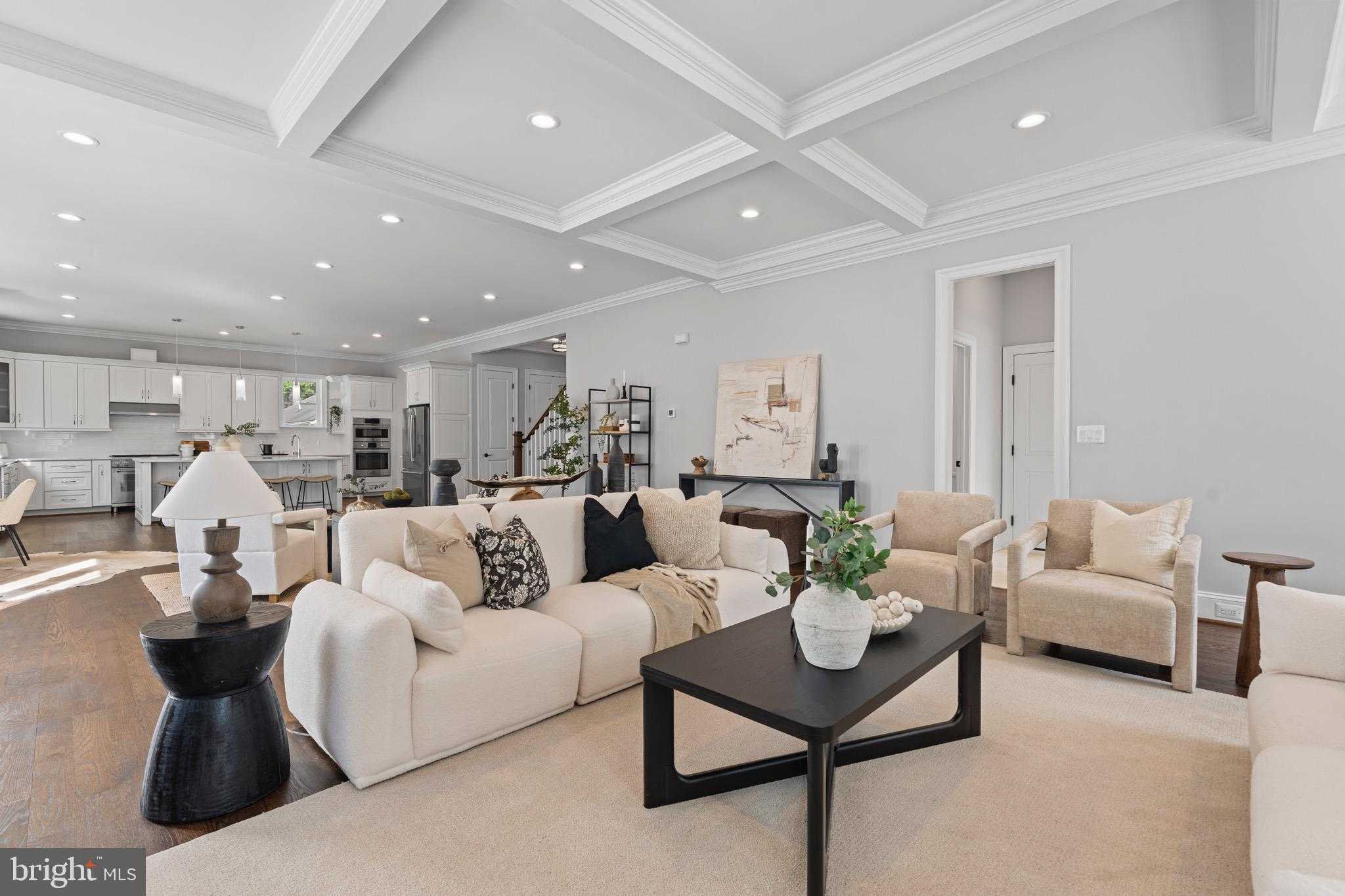 7606 Leonard Dr photo 23