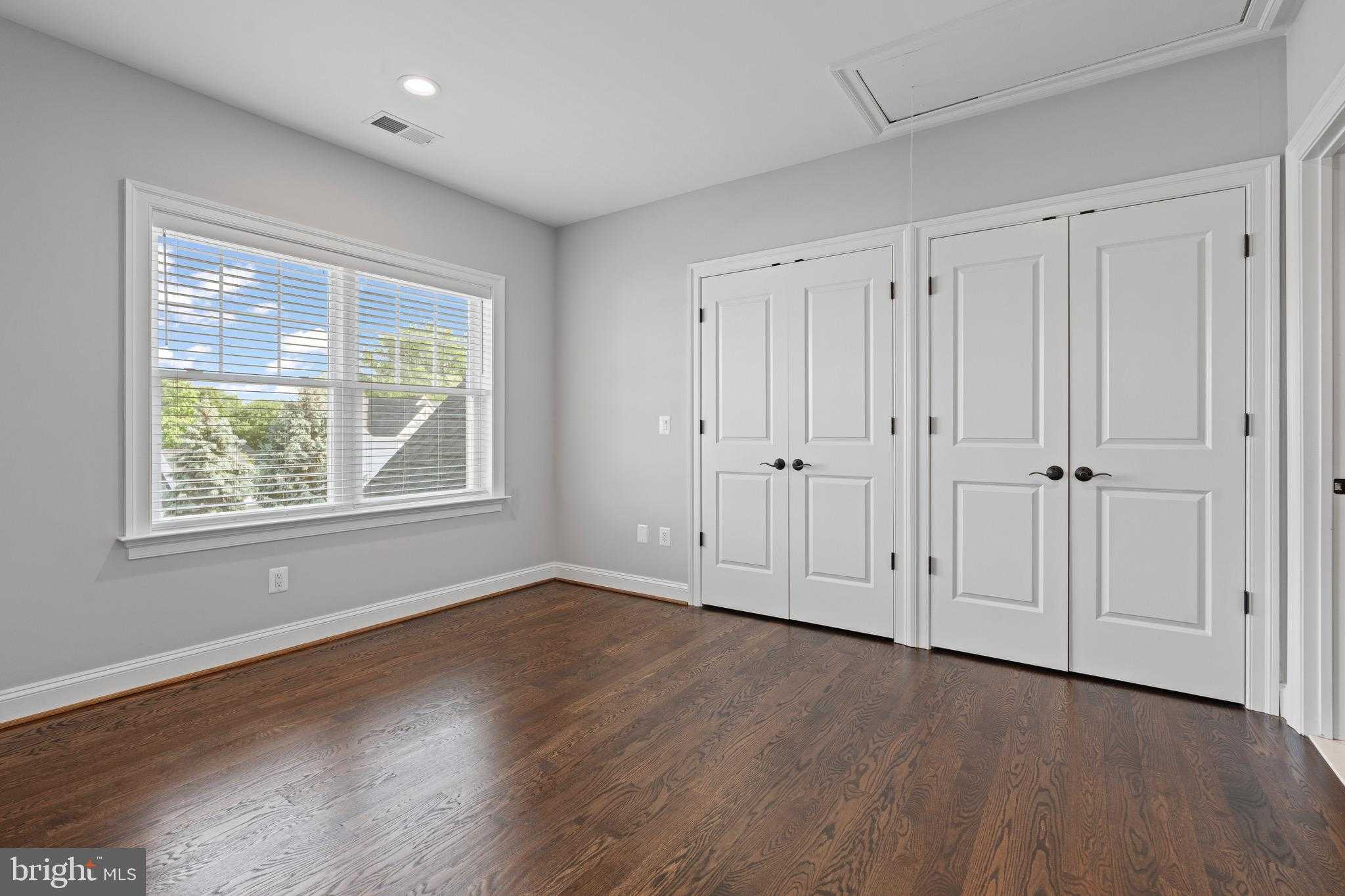 7606 Leonard Dr photo 46