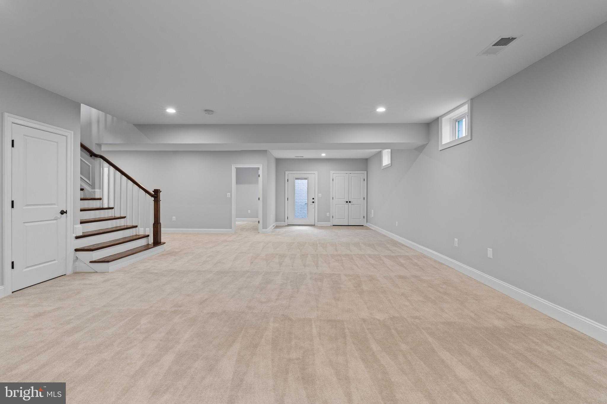 7606 Leonard Dr photo 53