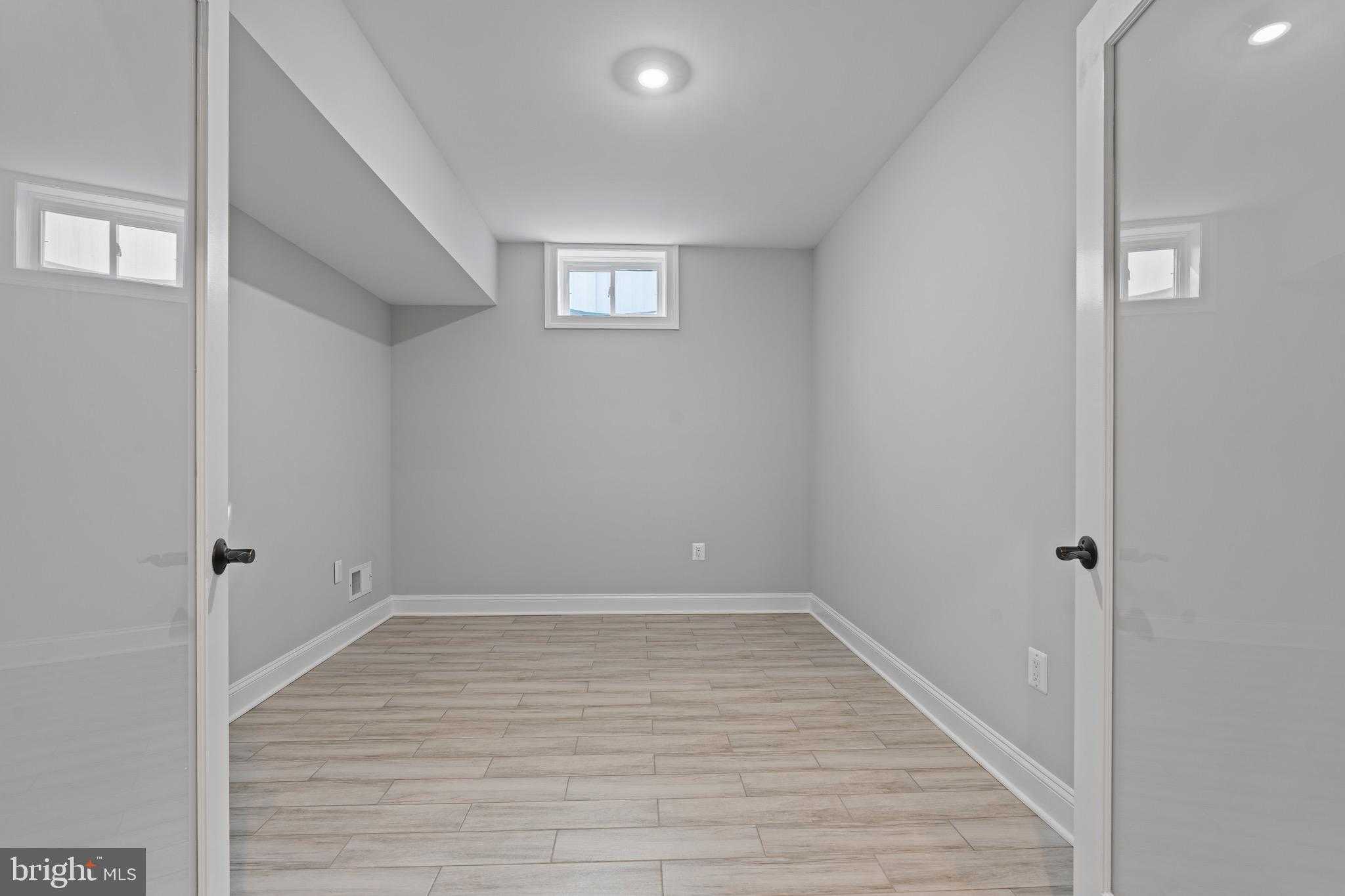 7606 Leonard Dr photo 58