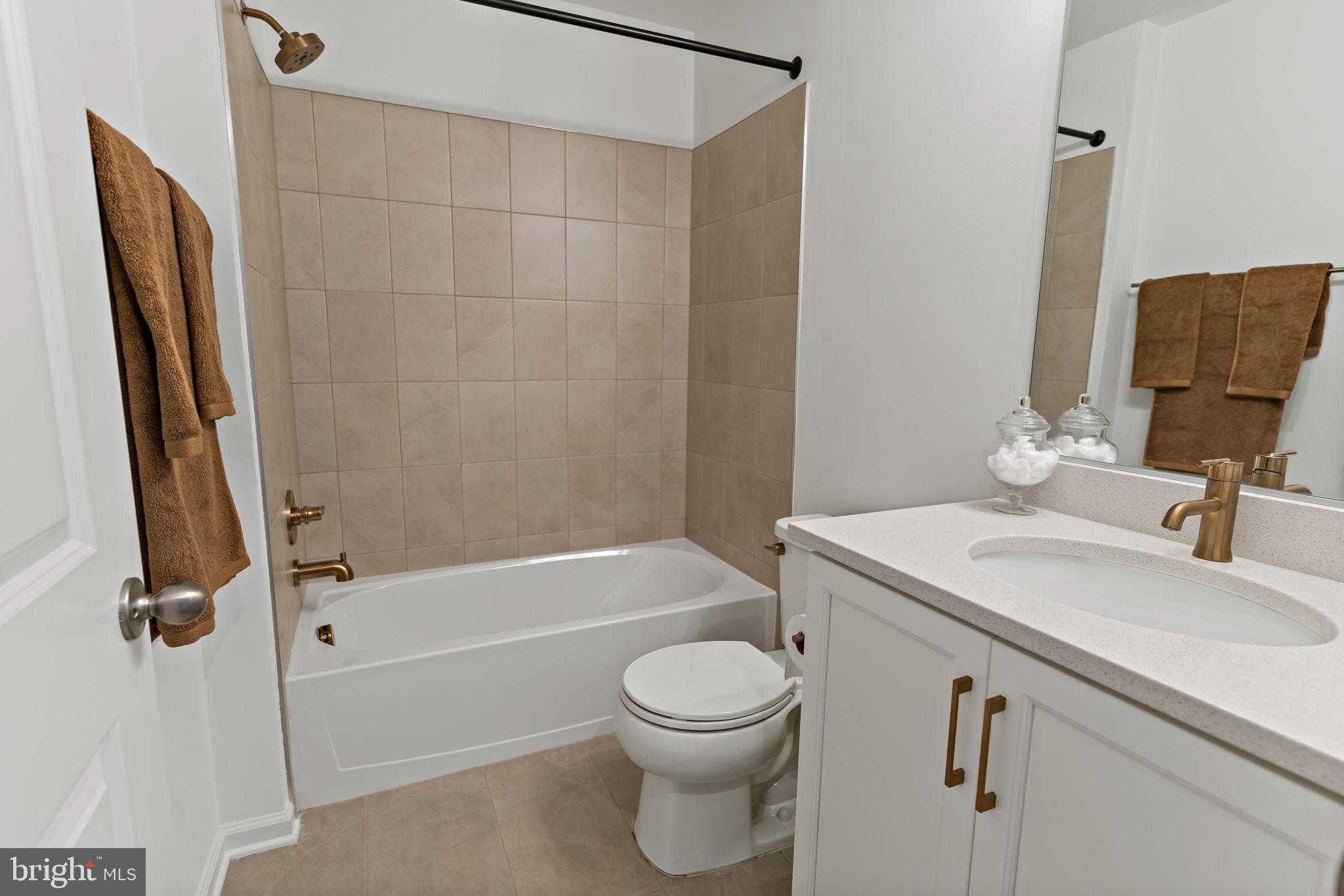 518 Fontana Cir photo 20