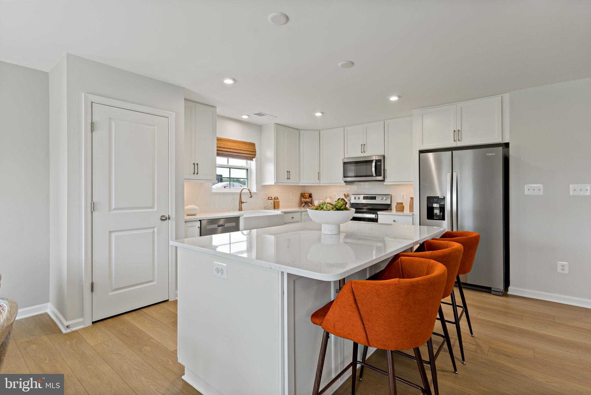 518 Fontana Cir photo 5