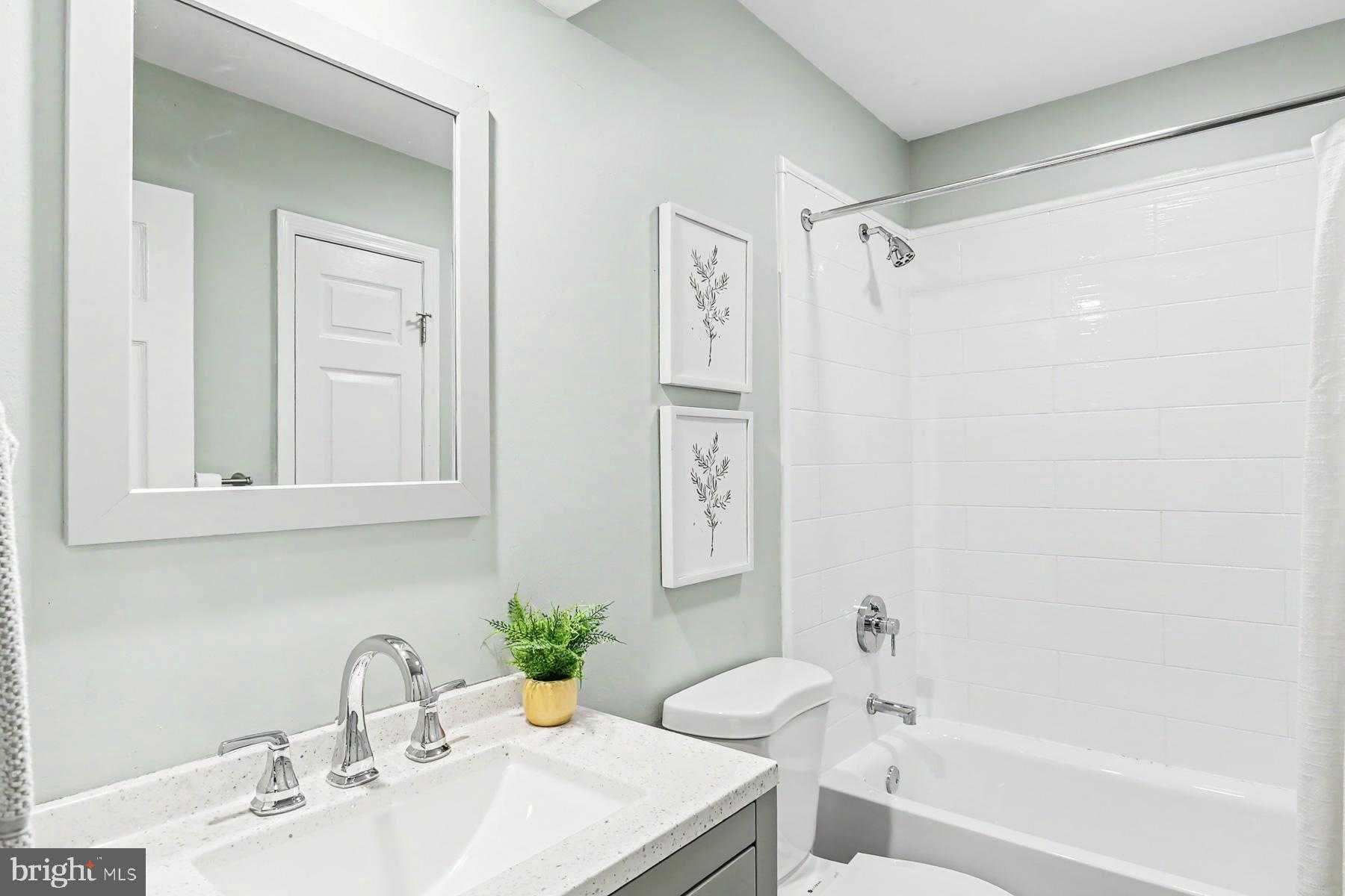 202 Roosevelt Cir photo 19