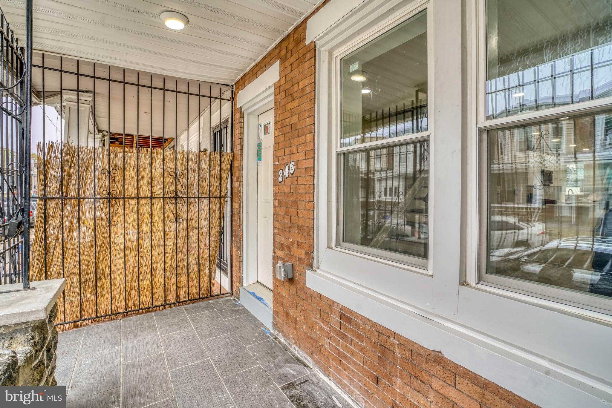 246 Rubicam St photo 5