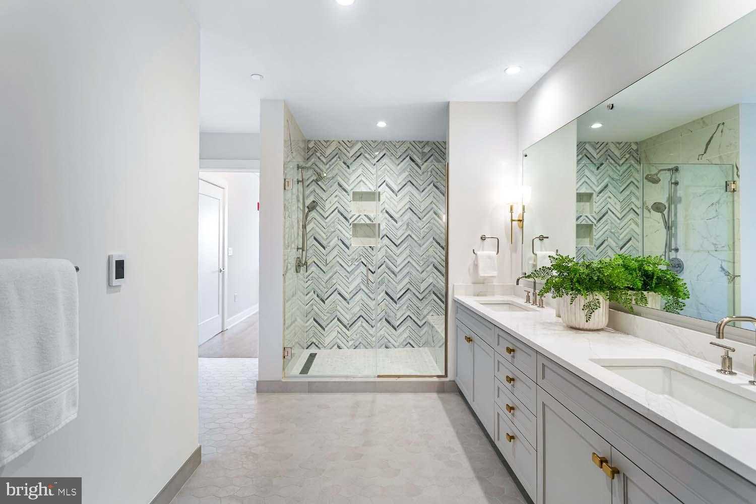 6718 Lowell Ave Unit 902 photo 28